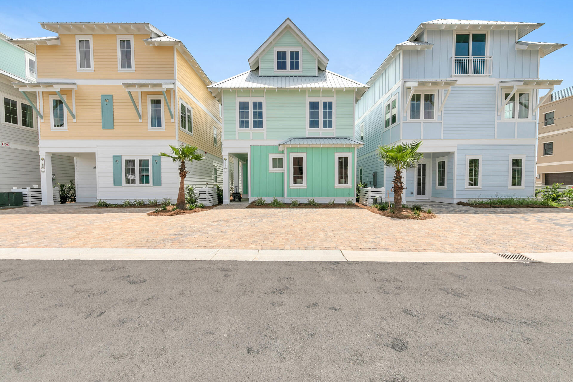 13662 Front Beach Road