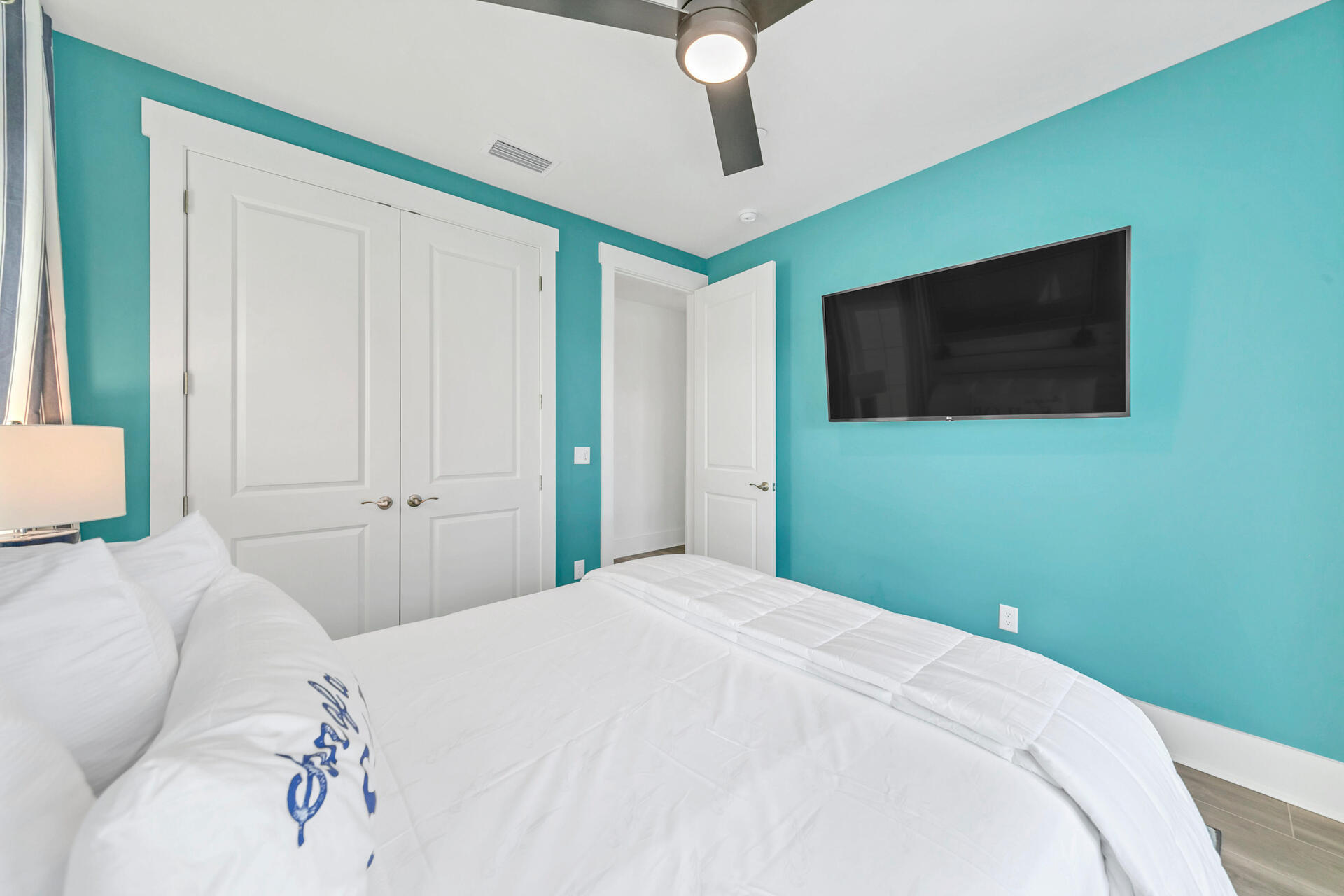 13662 Front Beach Road