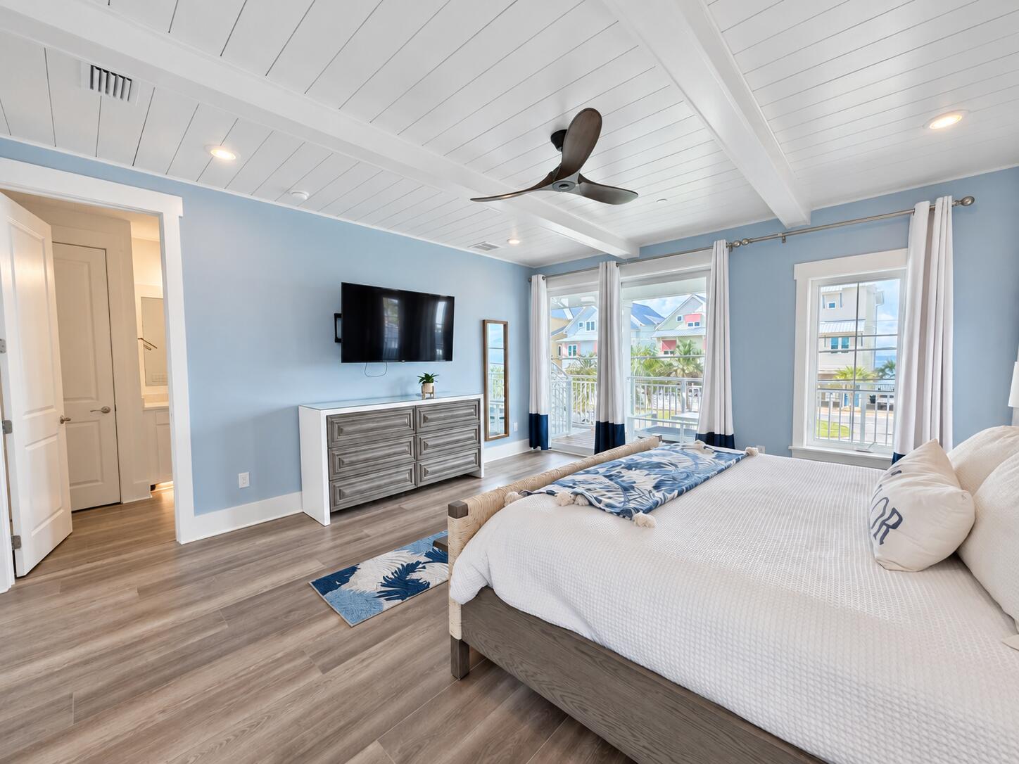 13662 Front Beach Road