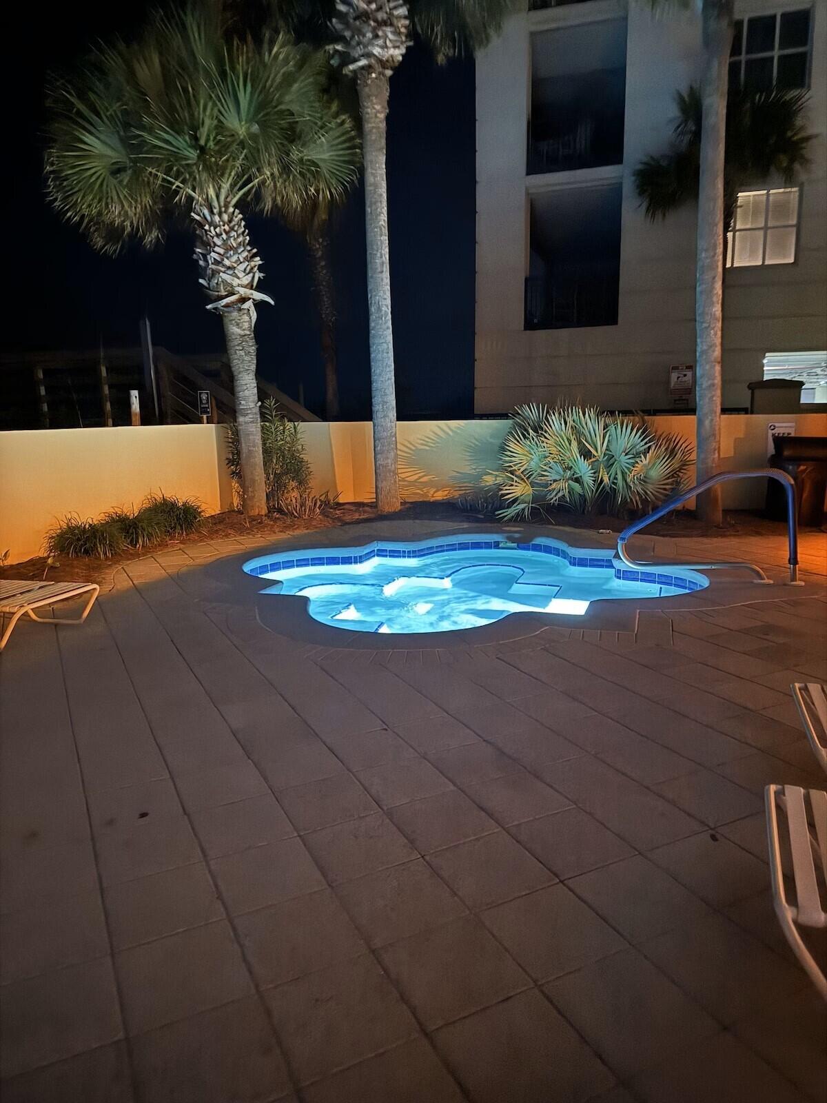 866 Santa Rosa Boulevard 105