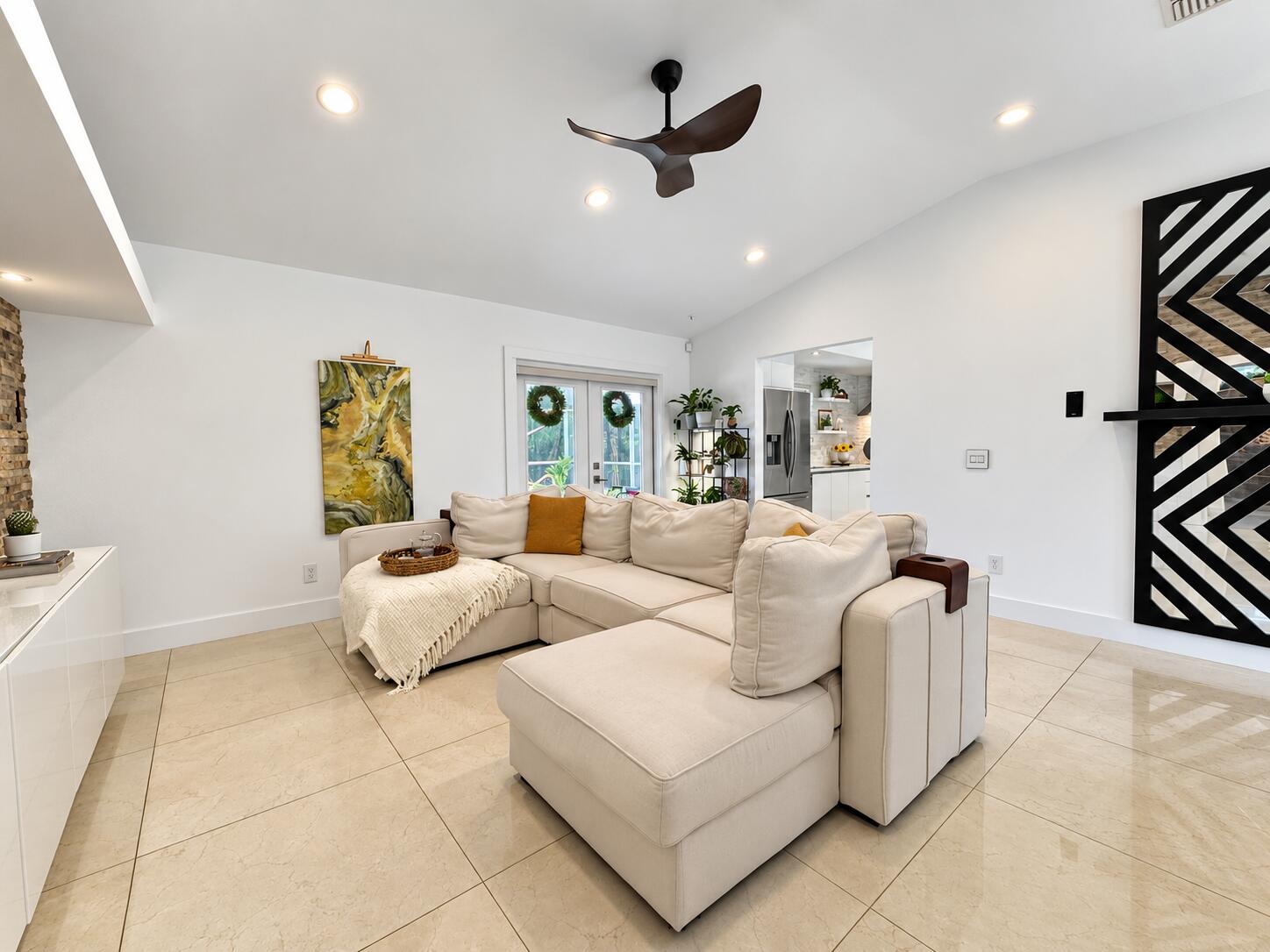 7534 Duval Street