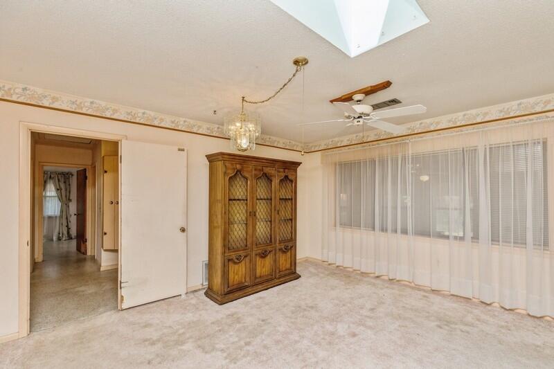 29 9Th Avenue