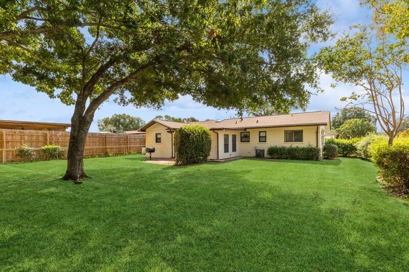 29 9Th Avenue
