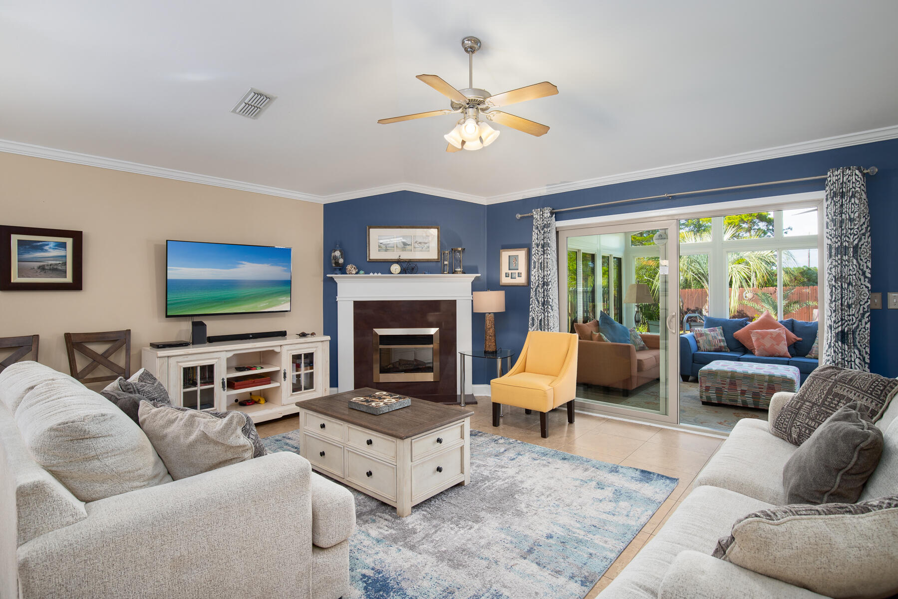 207 Sandy Cay Drive