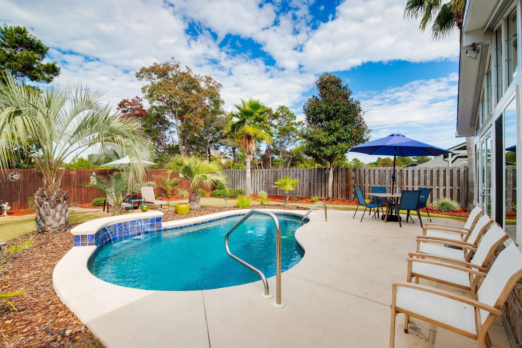 207 Sandy Cay Drive