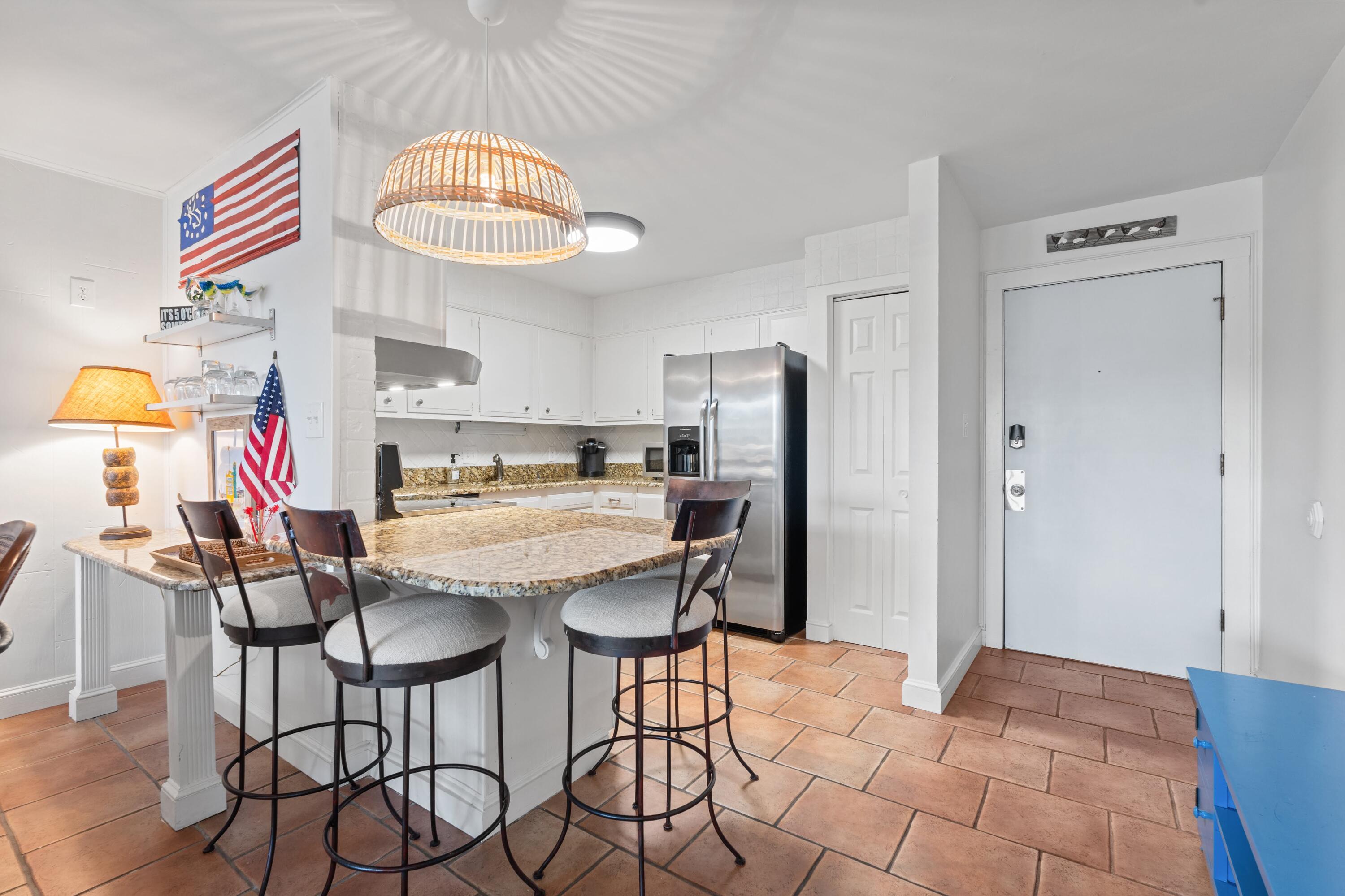 30 Moreno Point Road, UNIT 201C