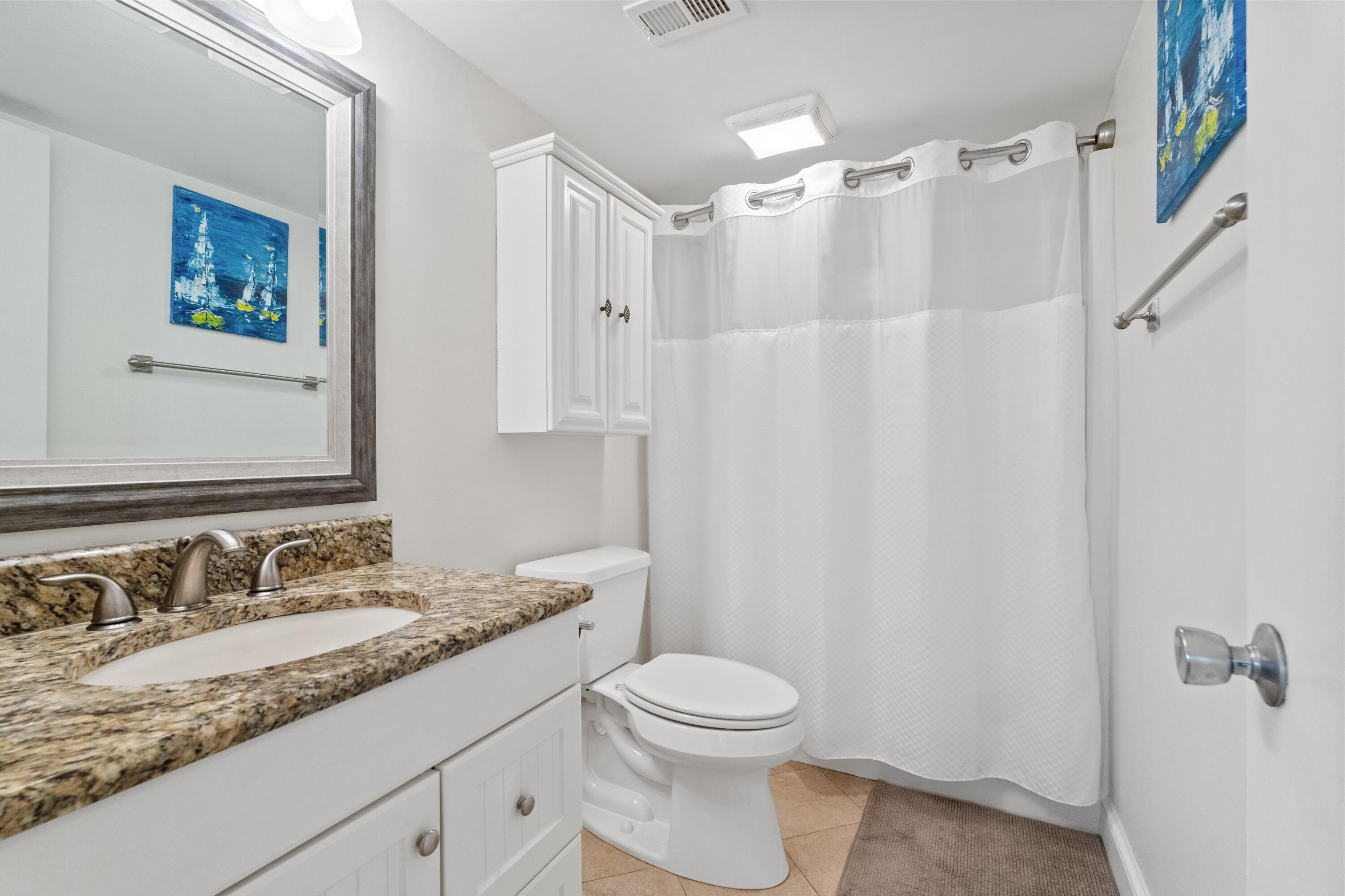 30 Moreno Point Road, UNIT 201C