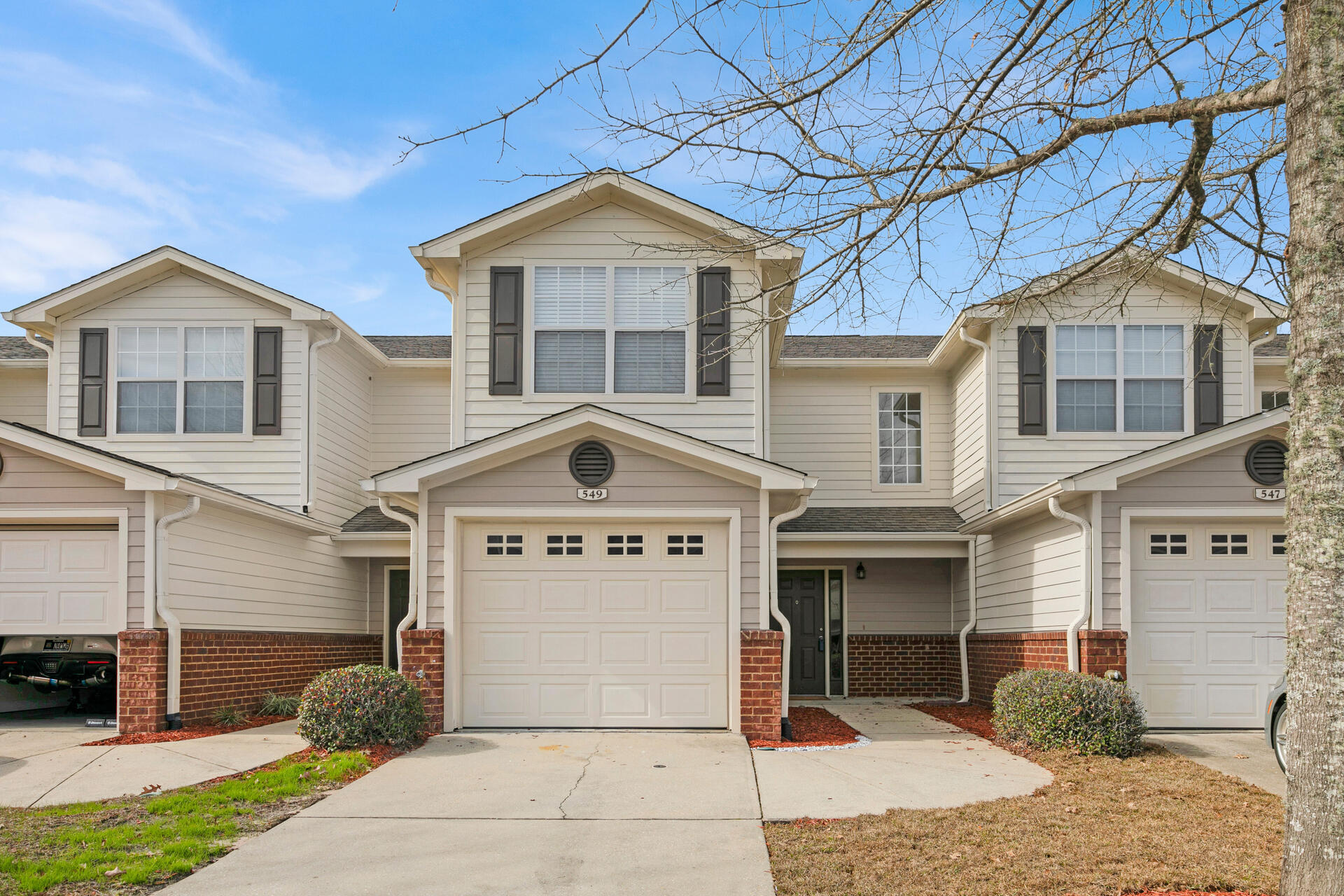 549 Wingspan Way