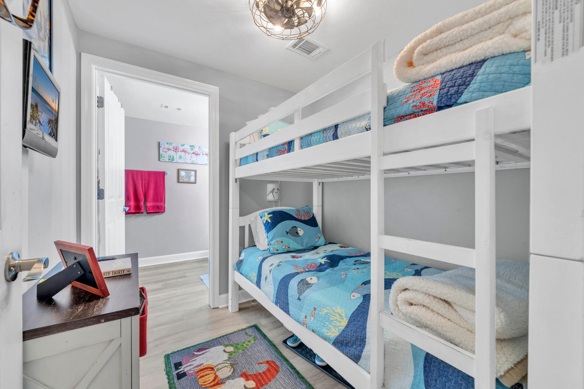 9900 S Thomas Drive, UNIT 1524