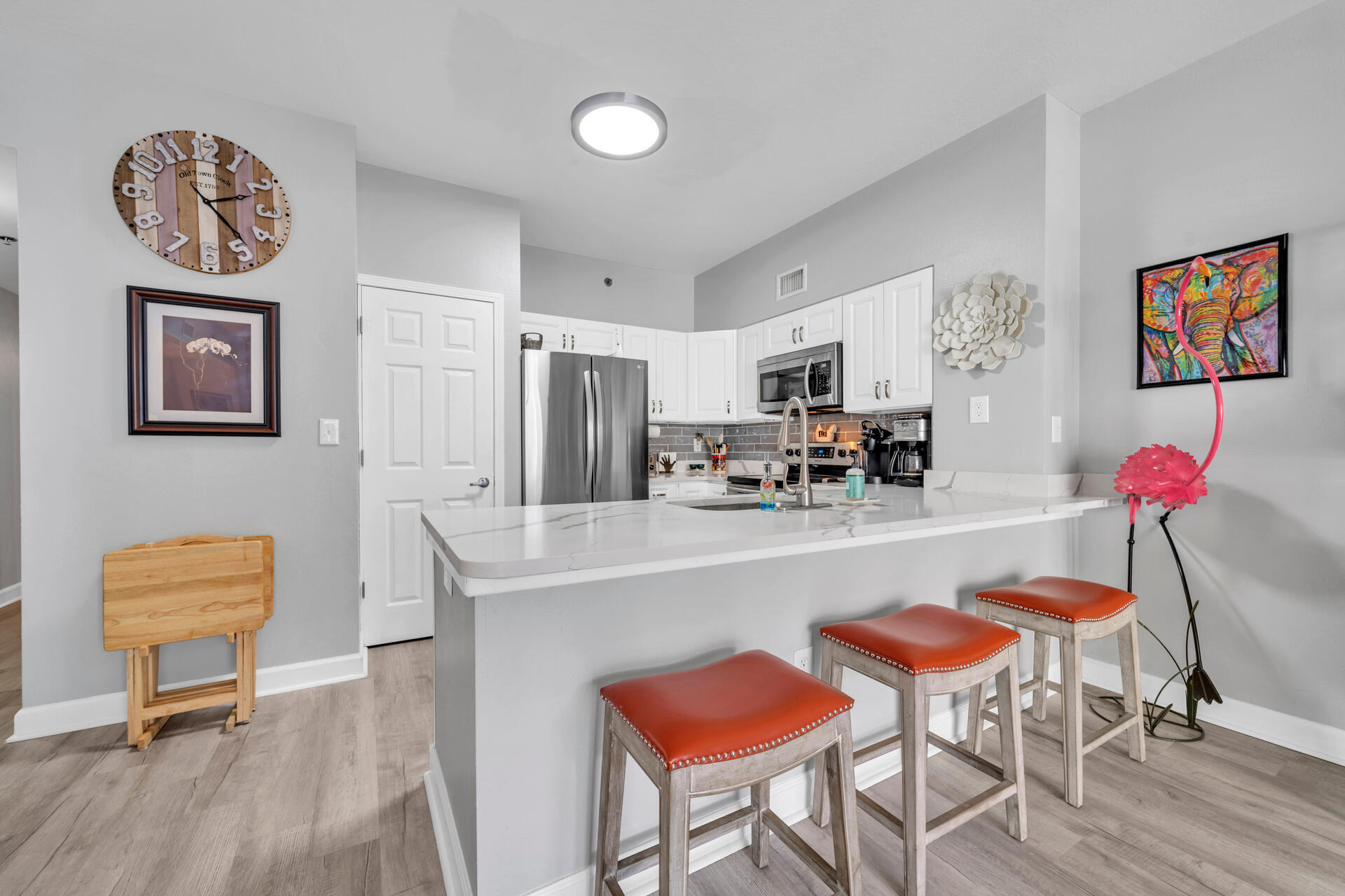 9900 S Thomas Drive, UNIT 1524