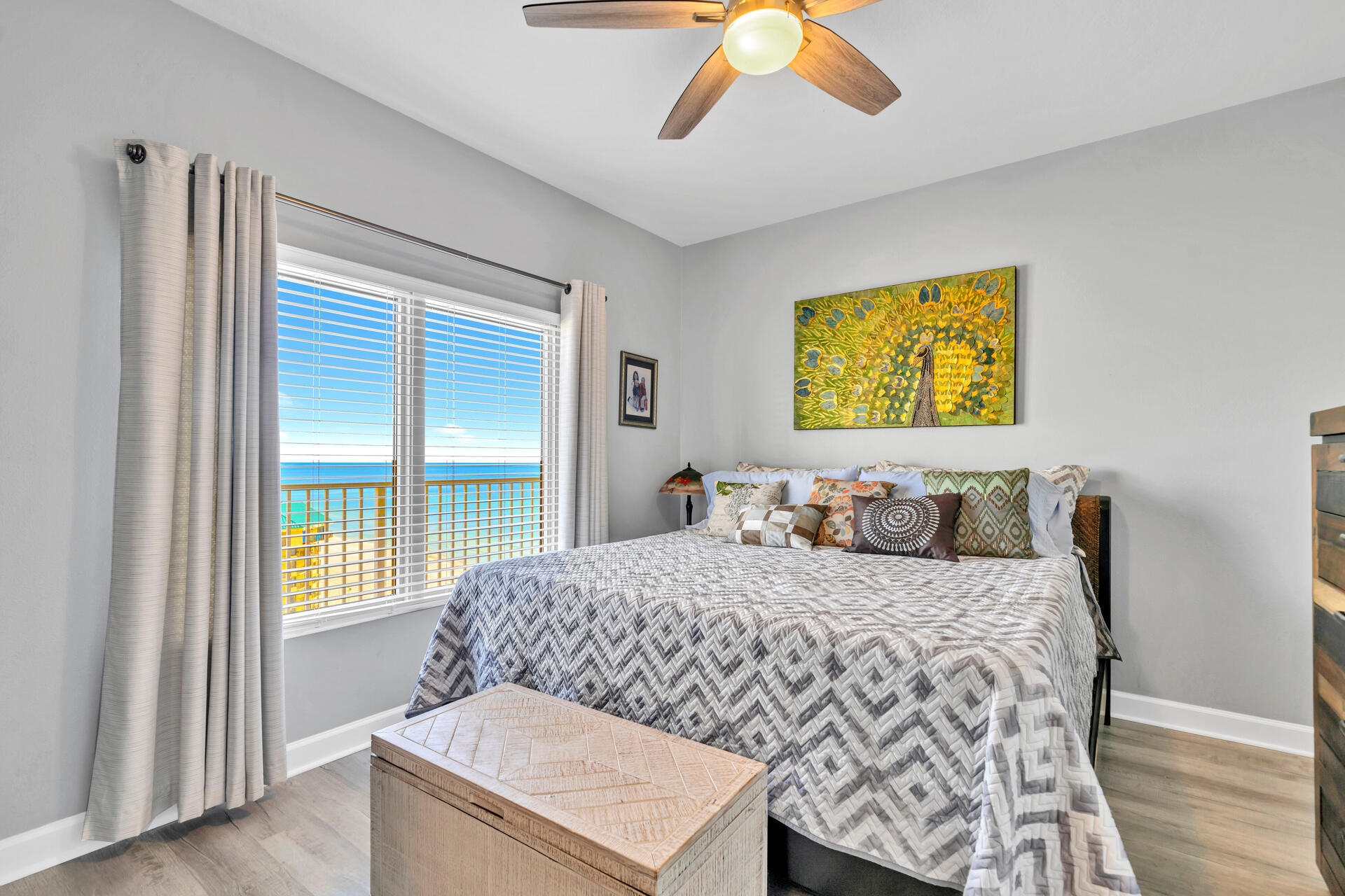9900 S Thomas Drive, UNIT 1524