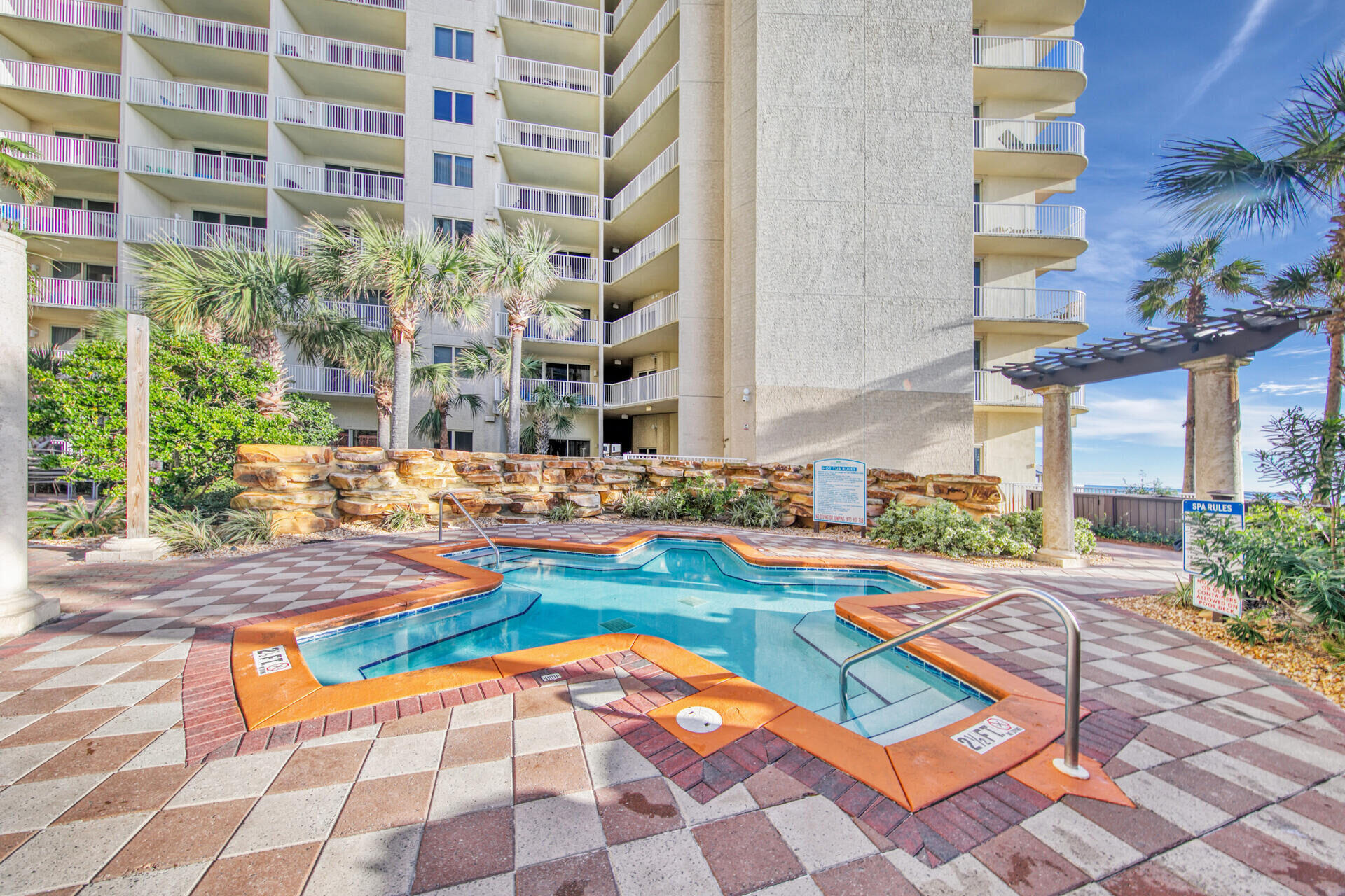 9900 S Thomas Drive, UNIT 1524