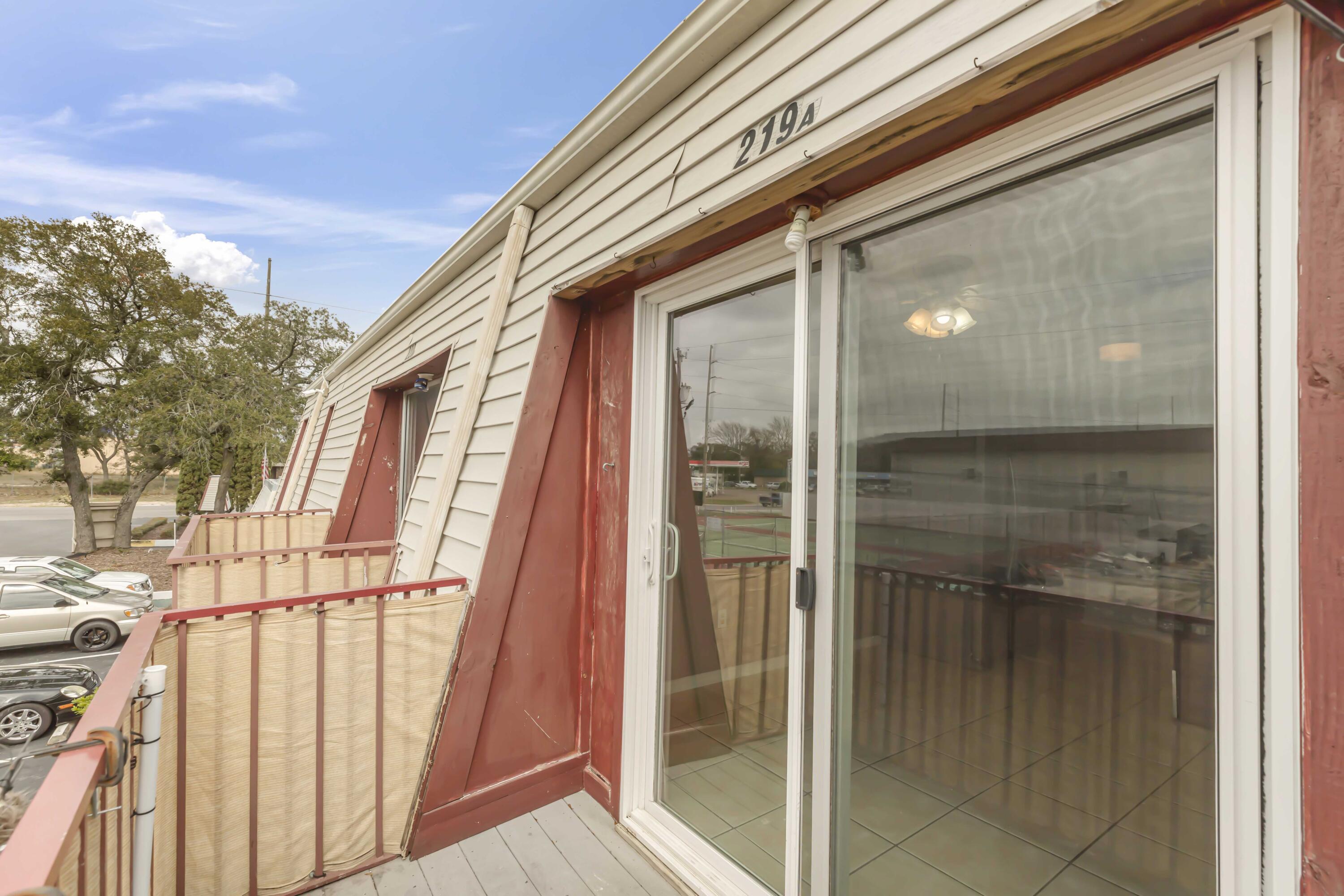 210 Pelham Road, 219A