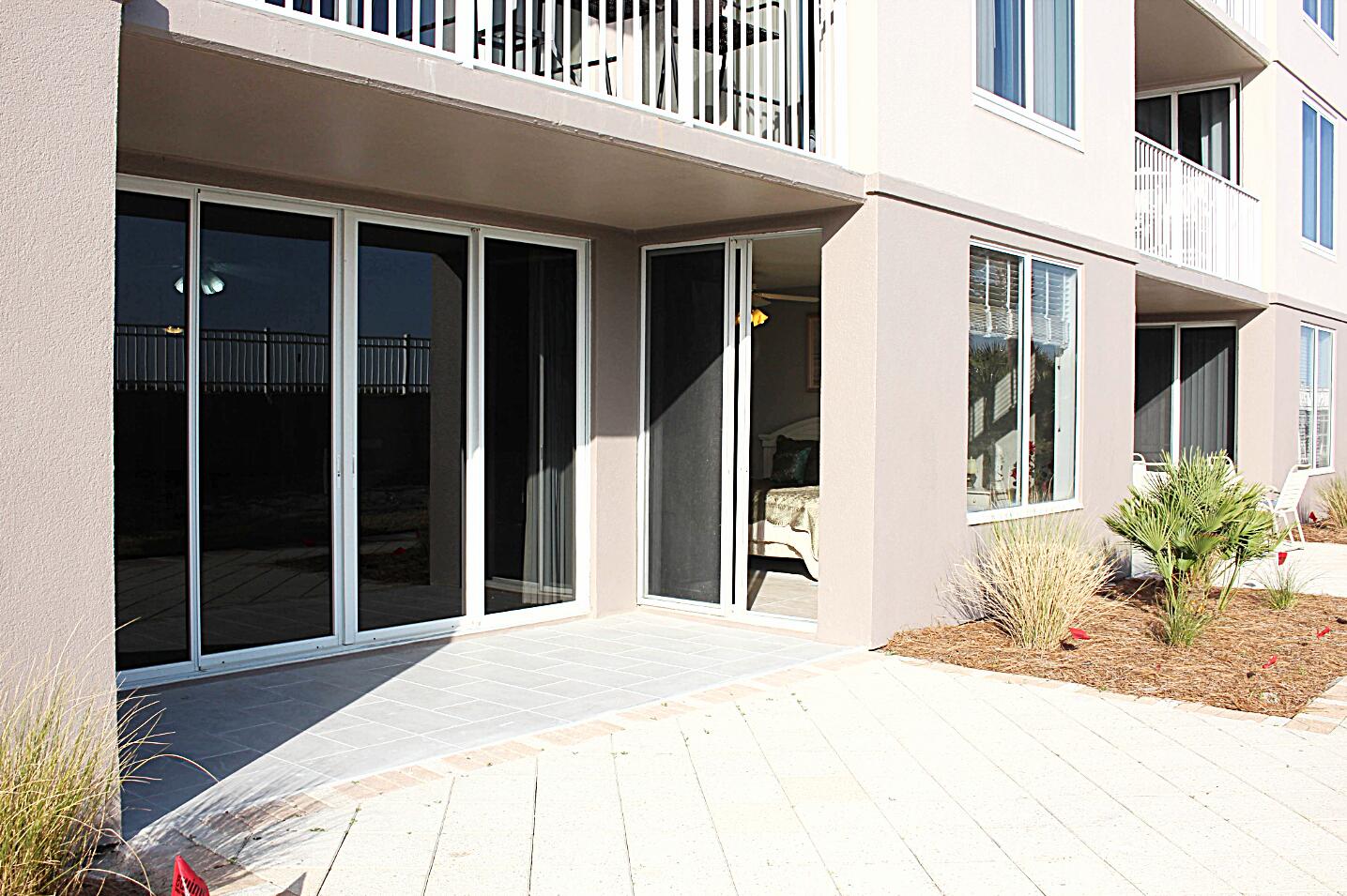 520 Santa Rosa Boulevard, 114