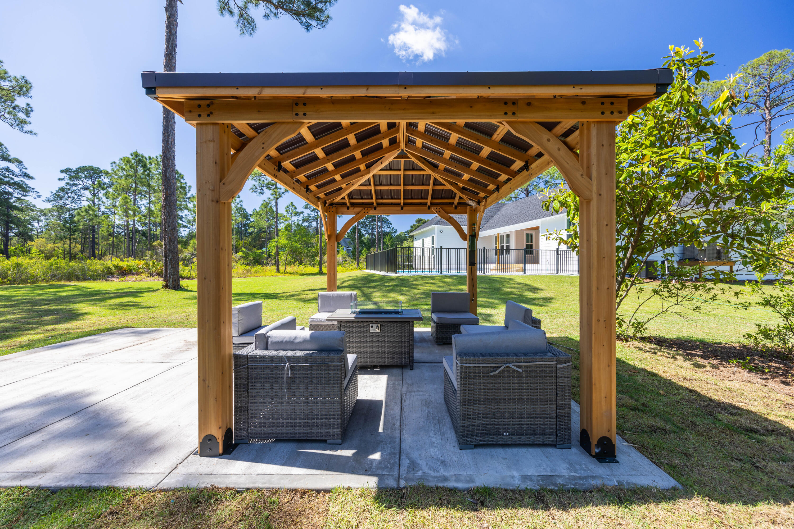 1218 Don Bishop Road