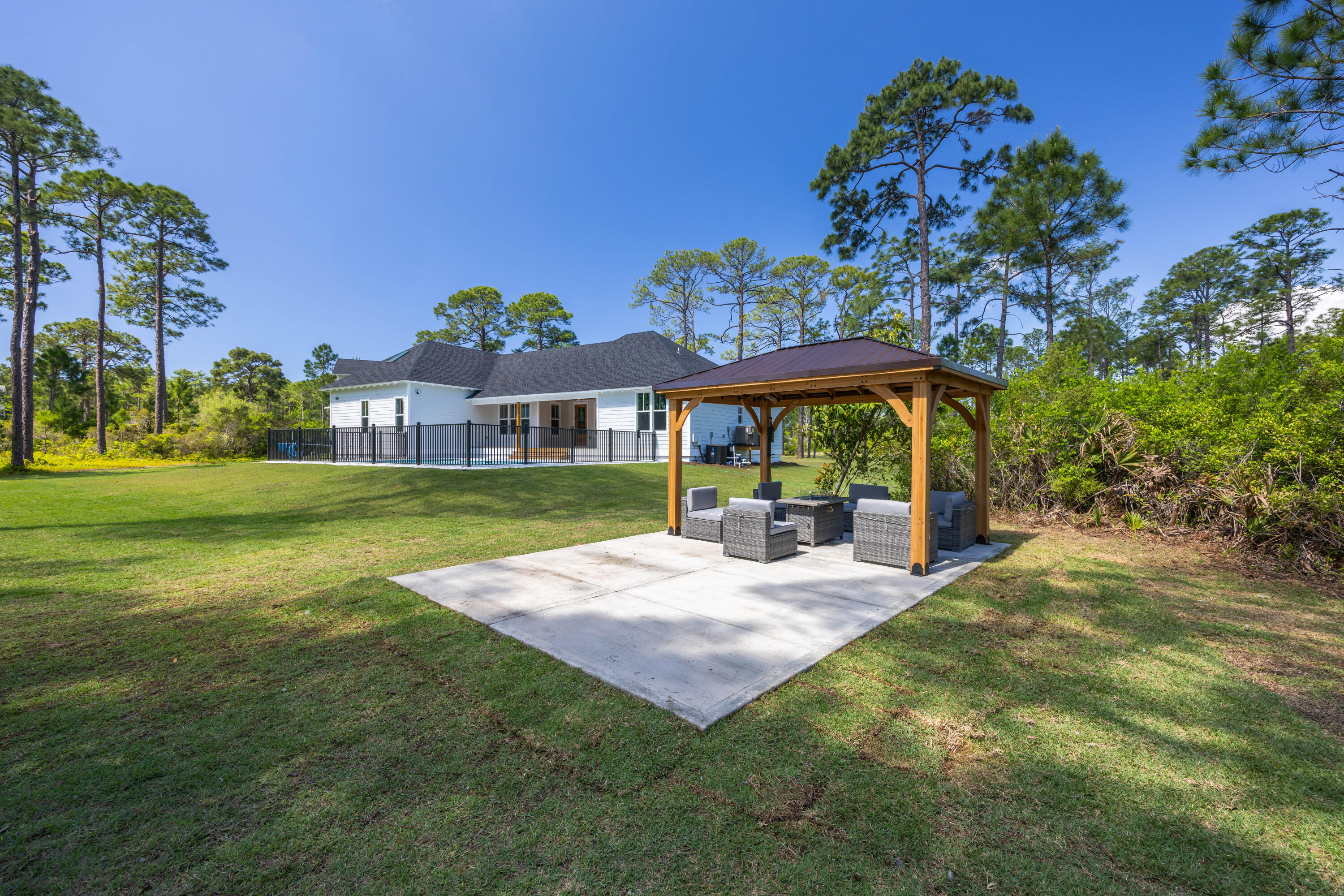 1218 Don Bishop Road