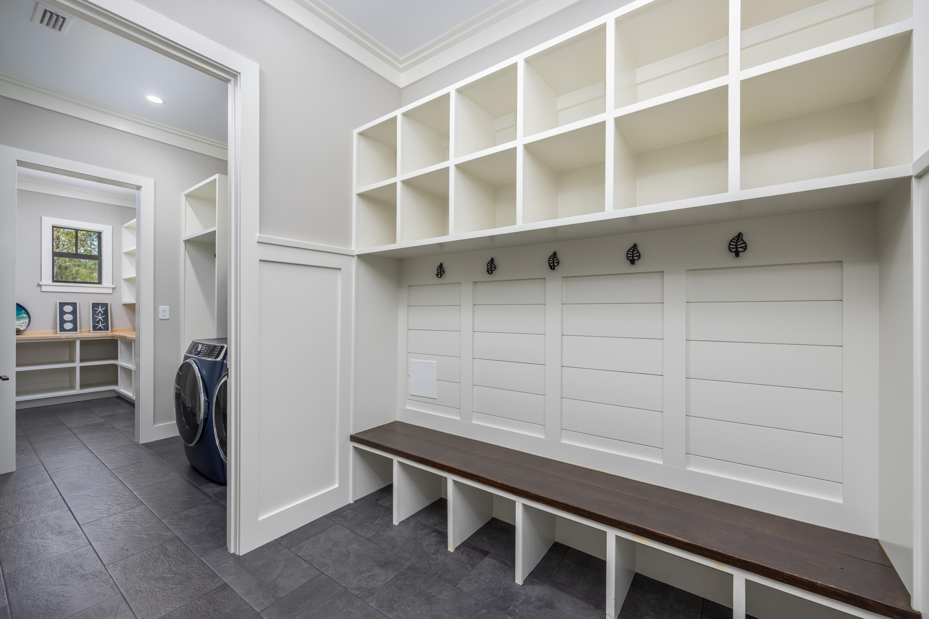 287 Peachtree Circle