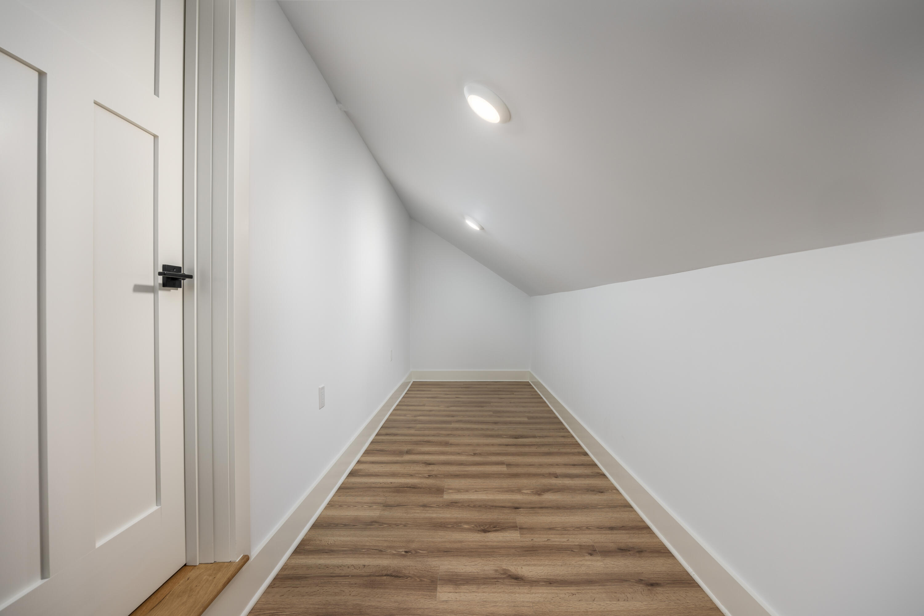 287 Peachtree Circle