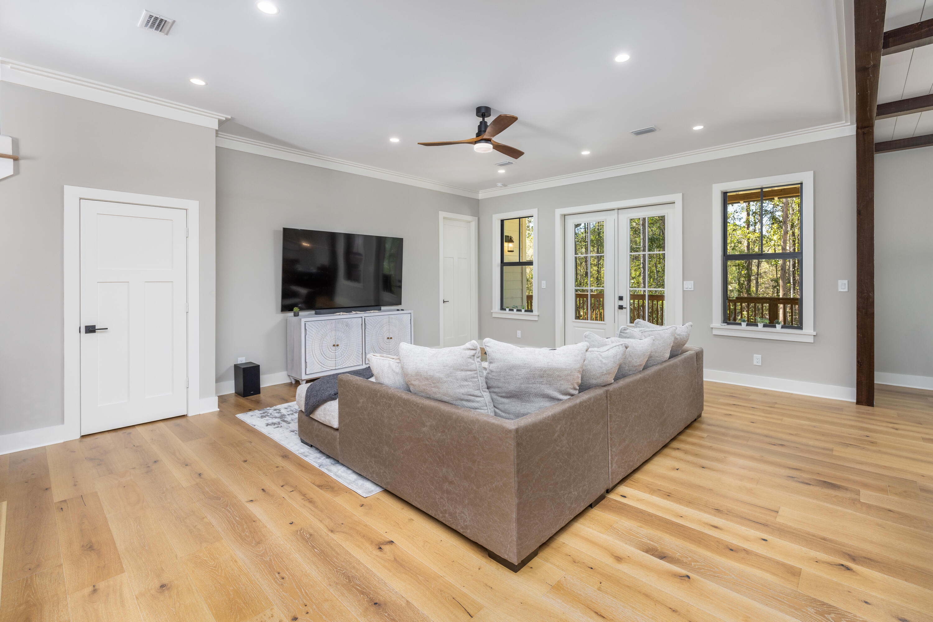 287 Peachtree Circle
