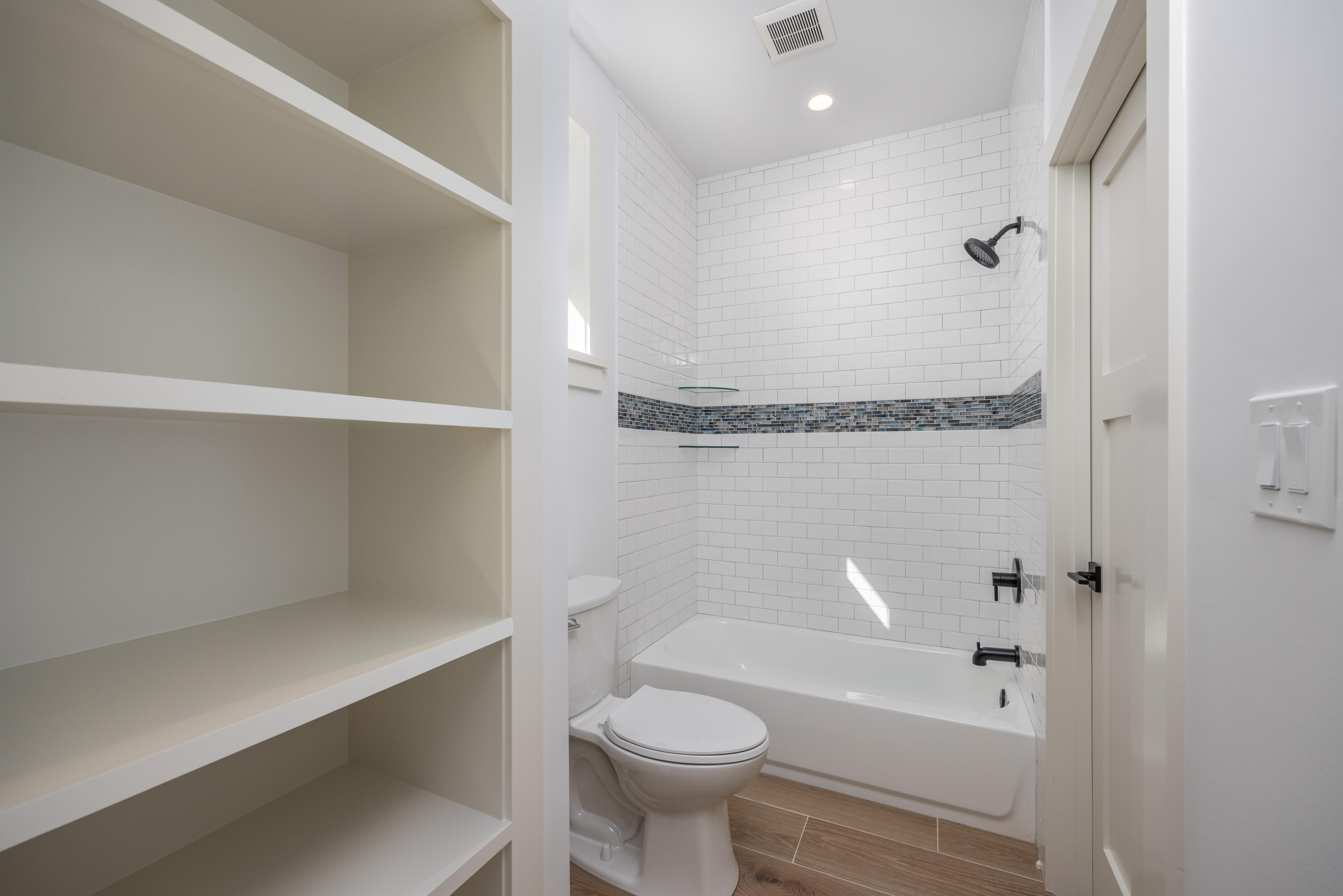 287 Peachtree Circle