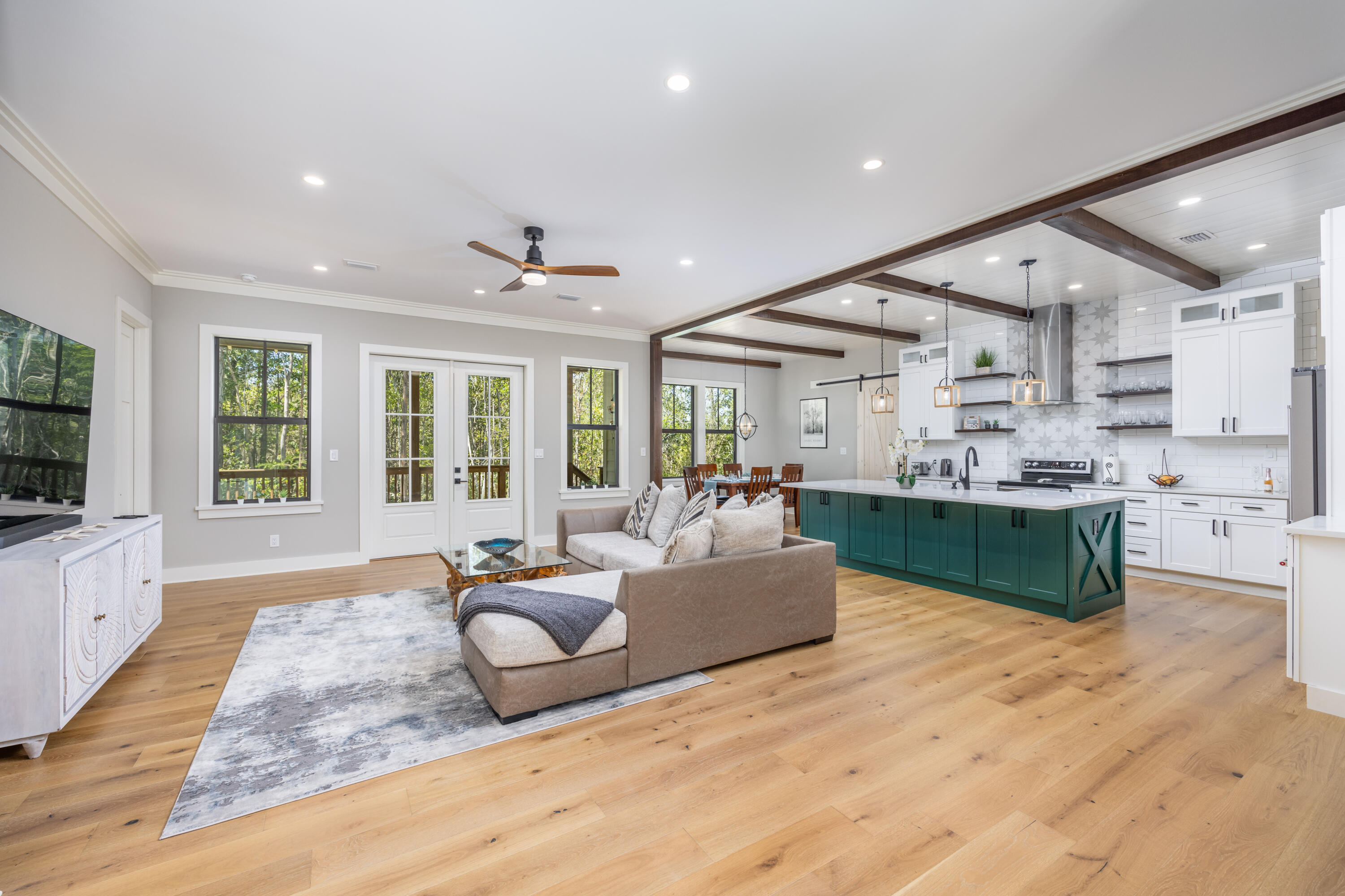 287 Peachtree Circle