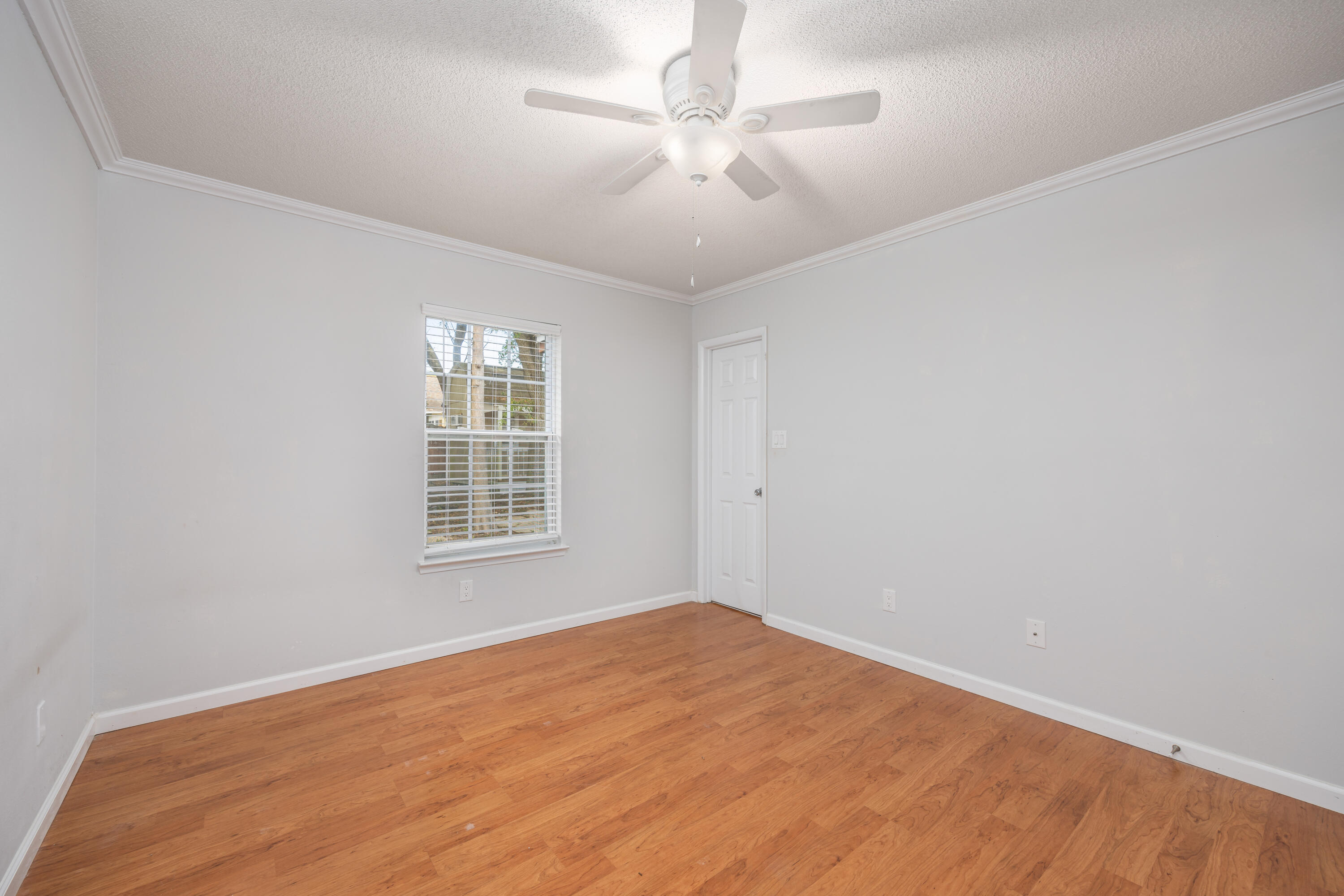 845 Blvd De L Orleans