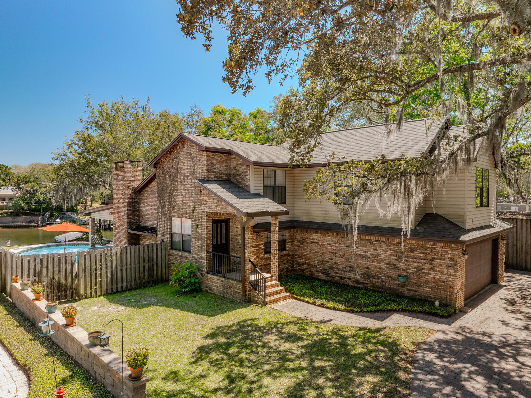 953 Zachary Lane