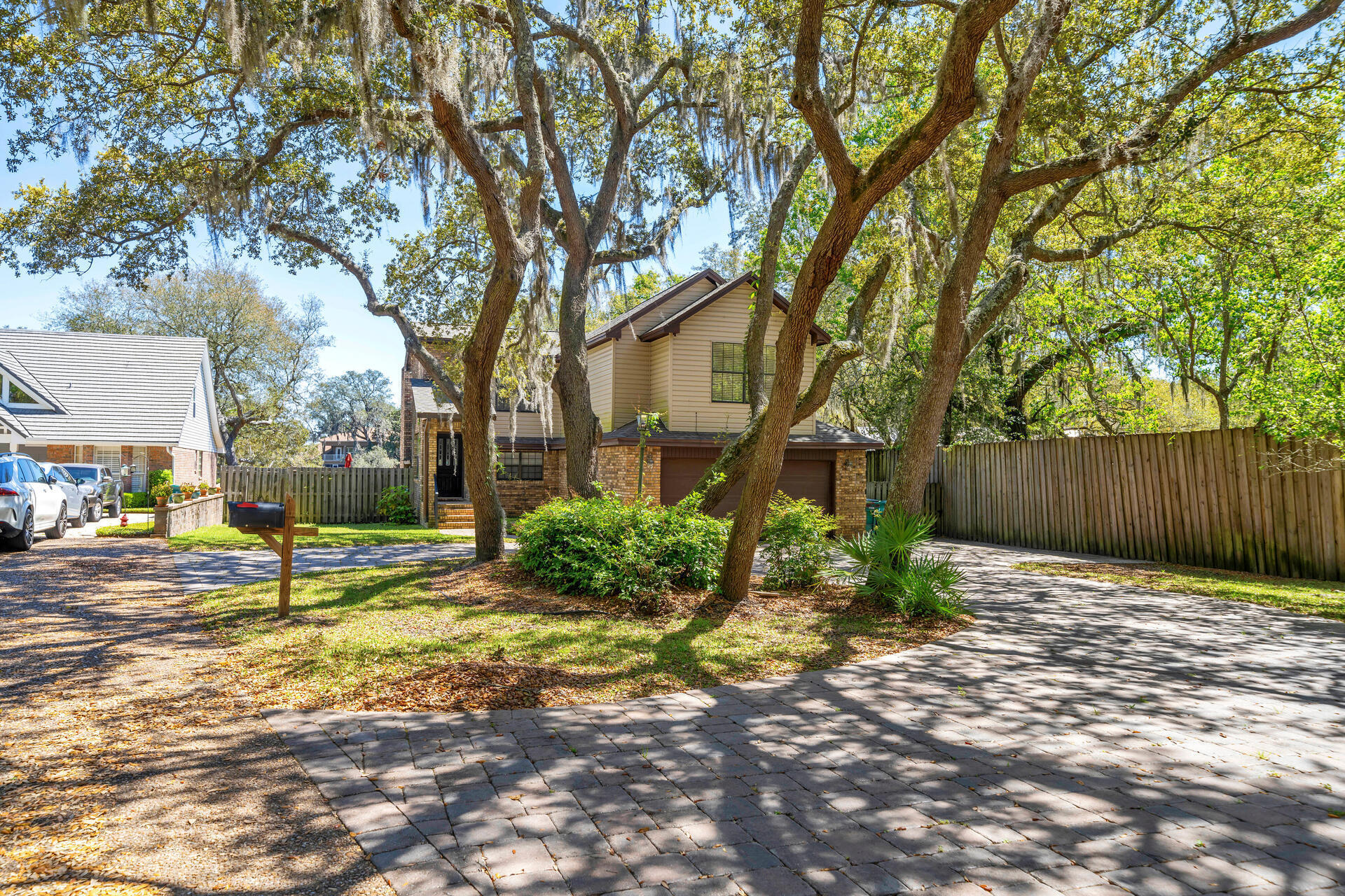 953 Zachary Lane