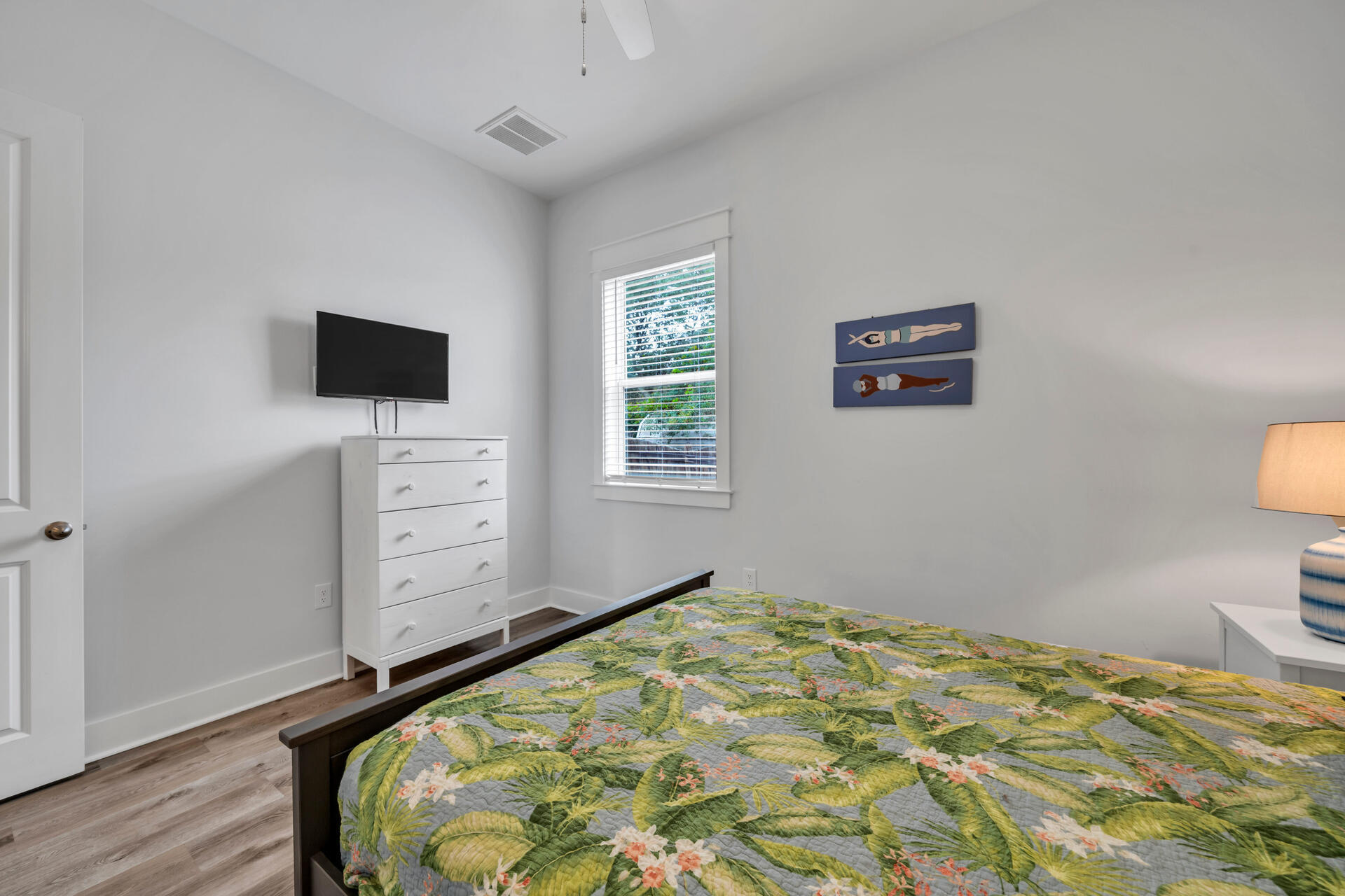29 Serene Way