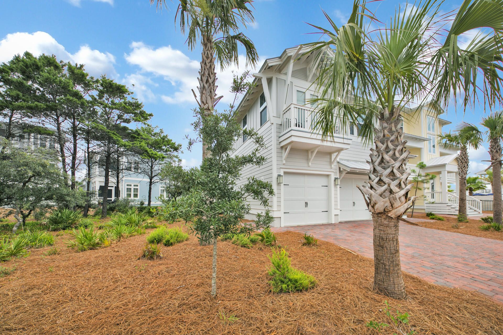 38 E Crabbing Hole Lane