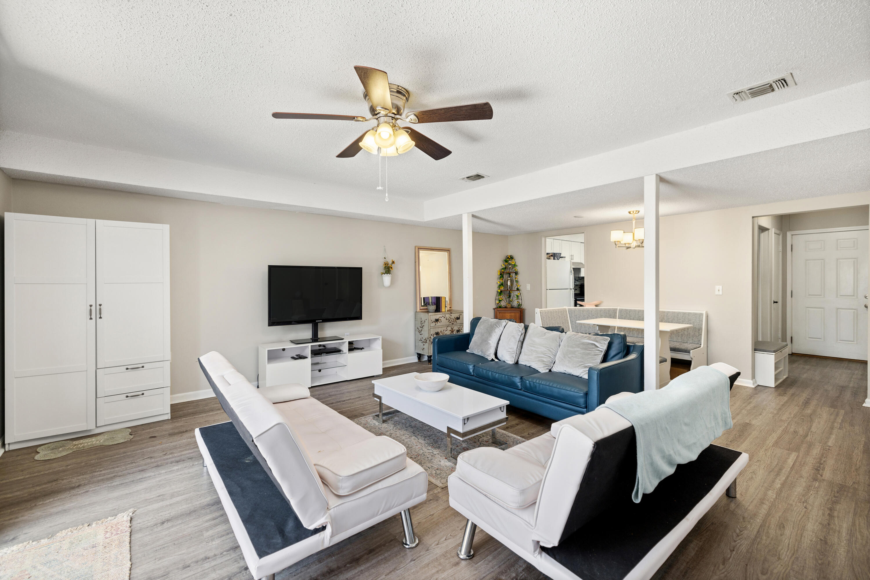 103 Skinner Circle