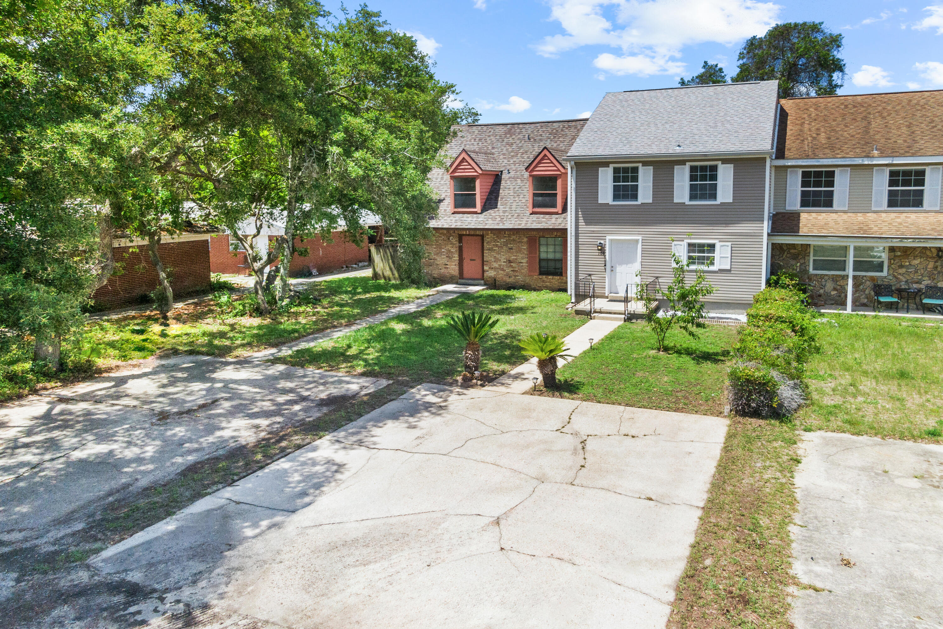 103 Skinner Circle