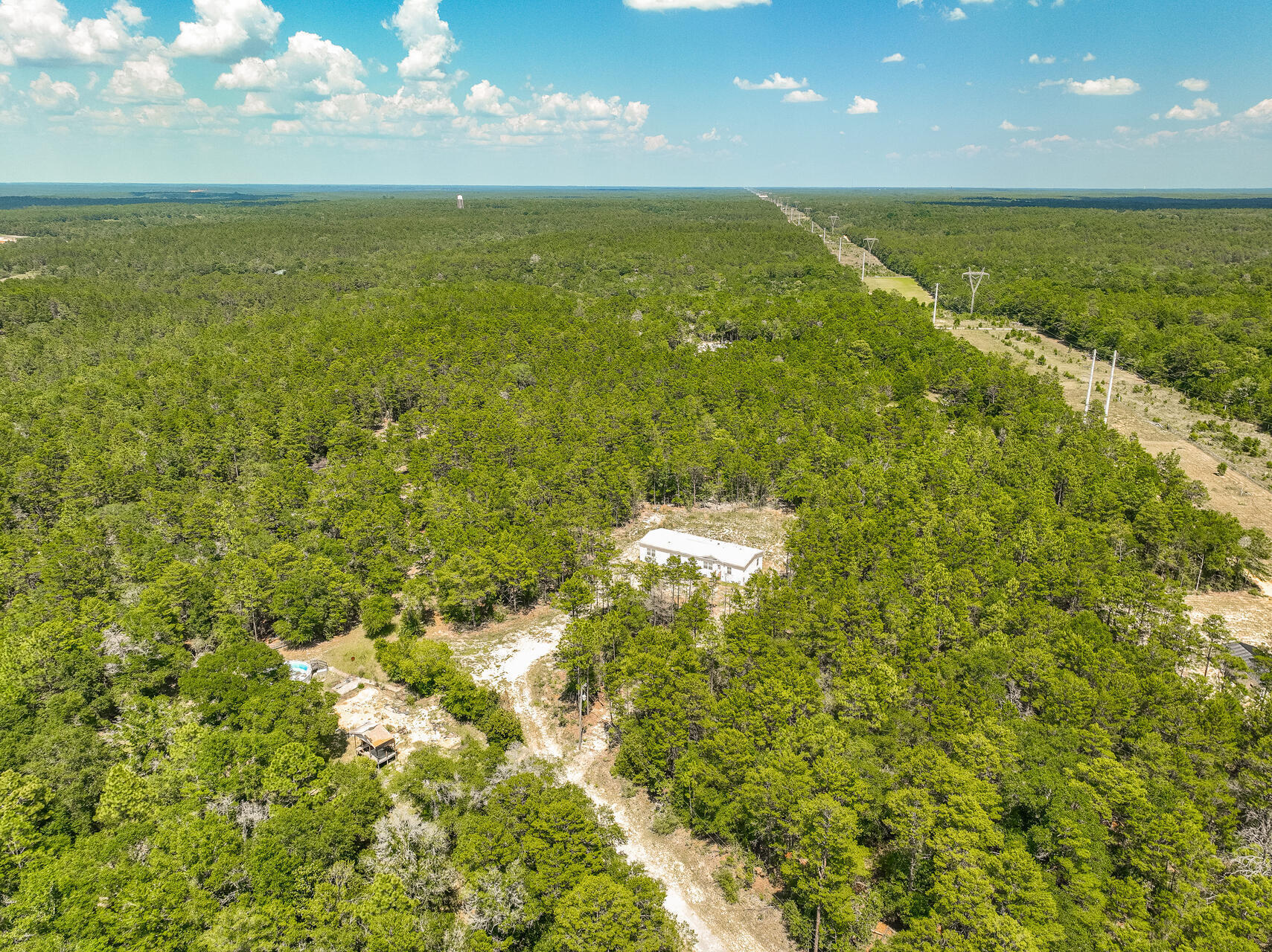 646 Osage Drive, DeFuniak Springs