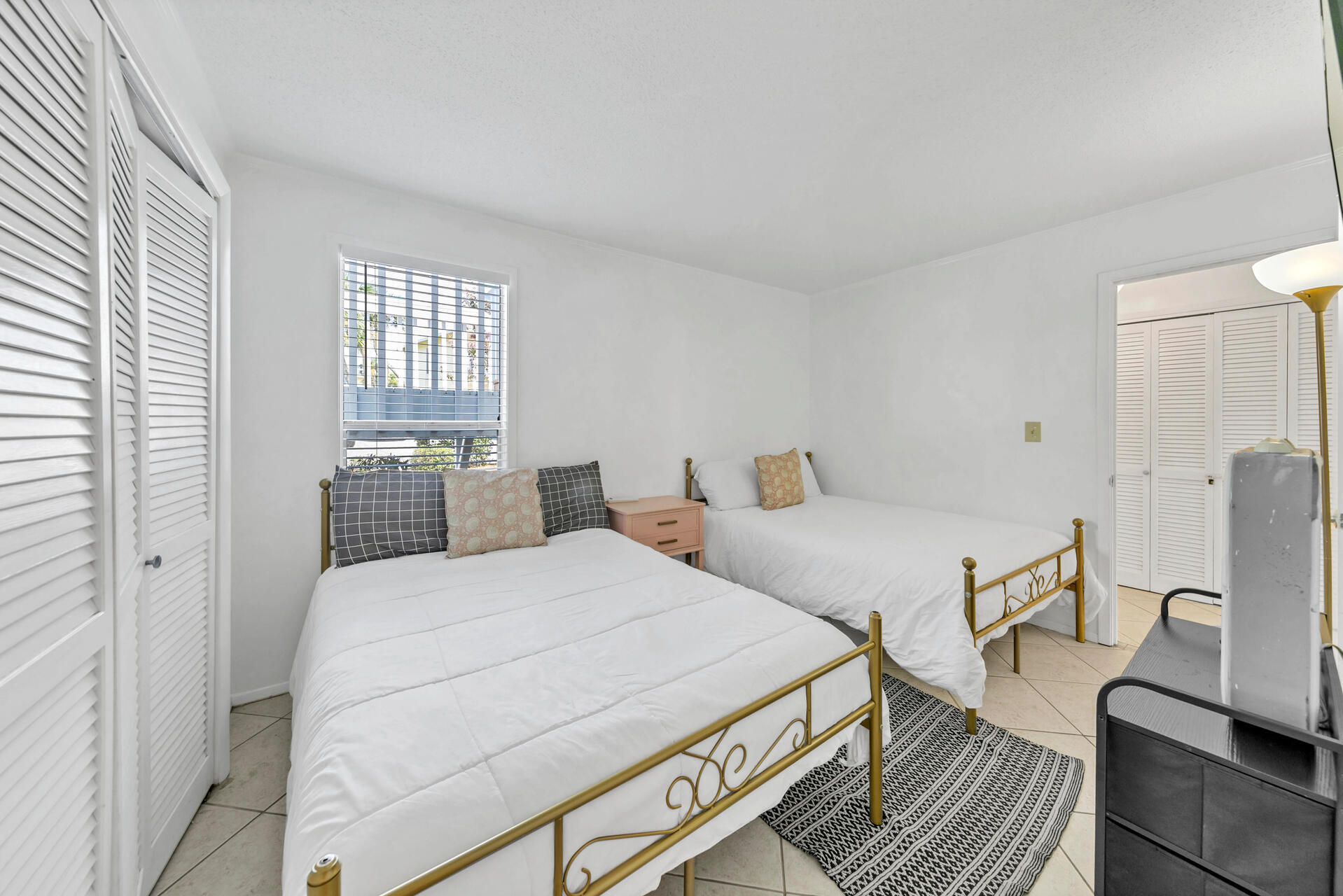 775 Gulf Shore Drive, 1031