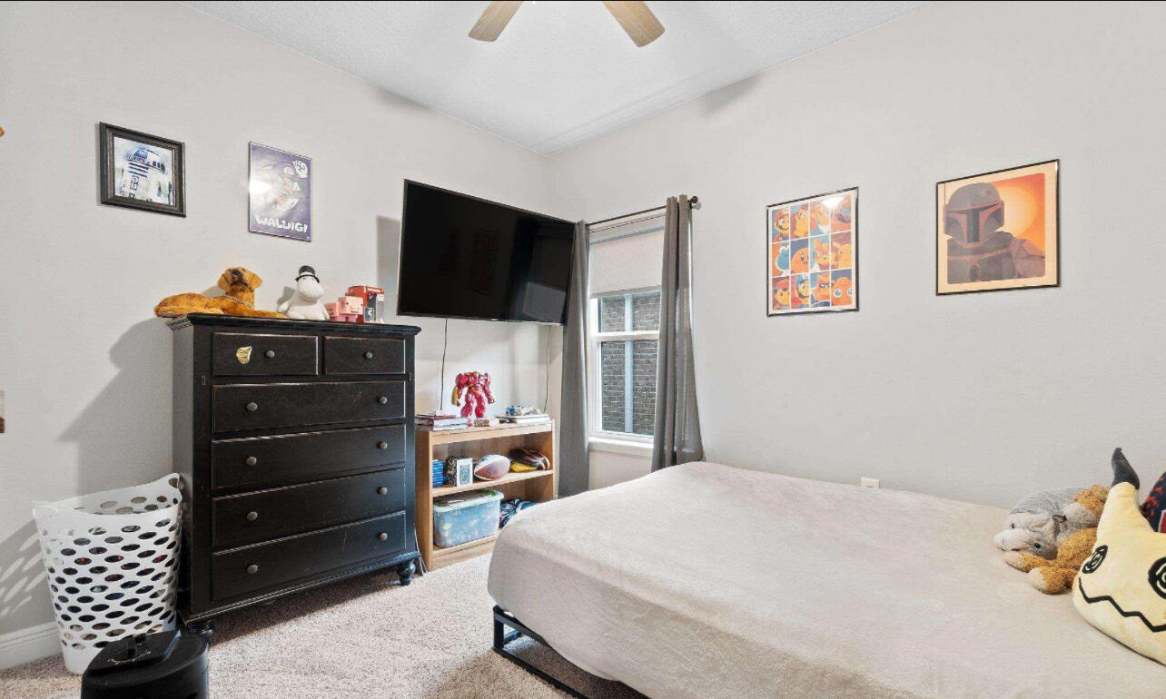 3858 Hawks Landing Circle