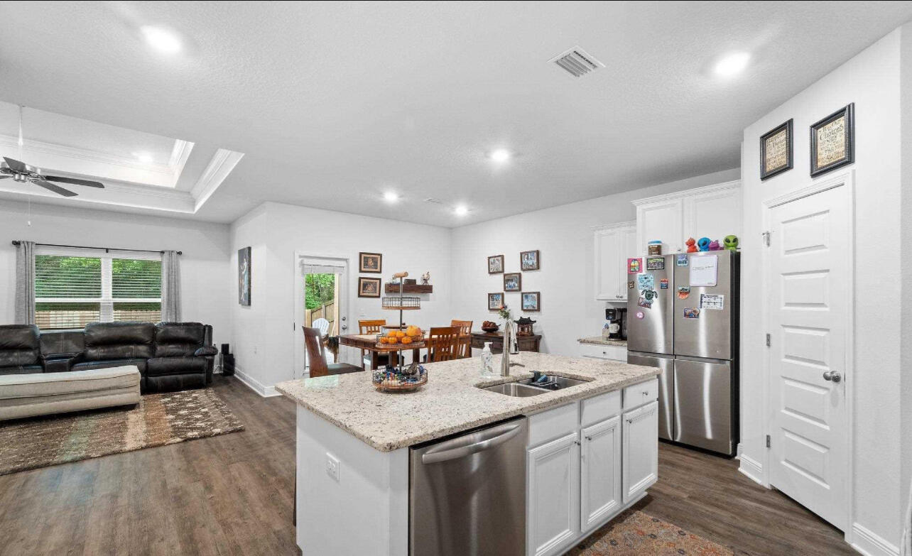 3858 Hawks Landing Circle