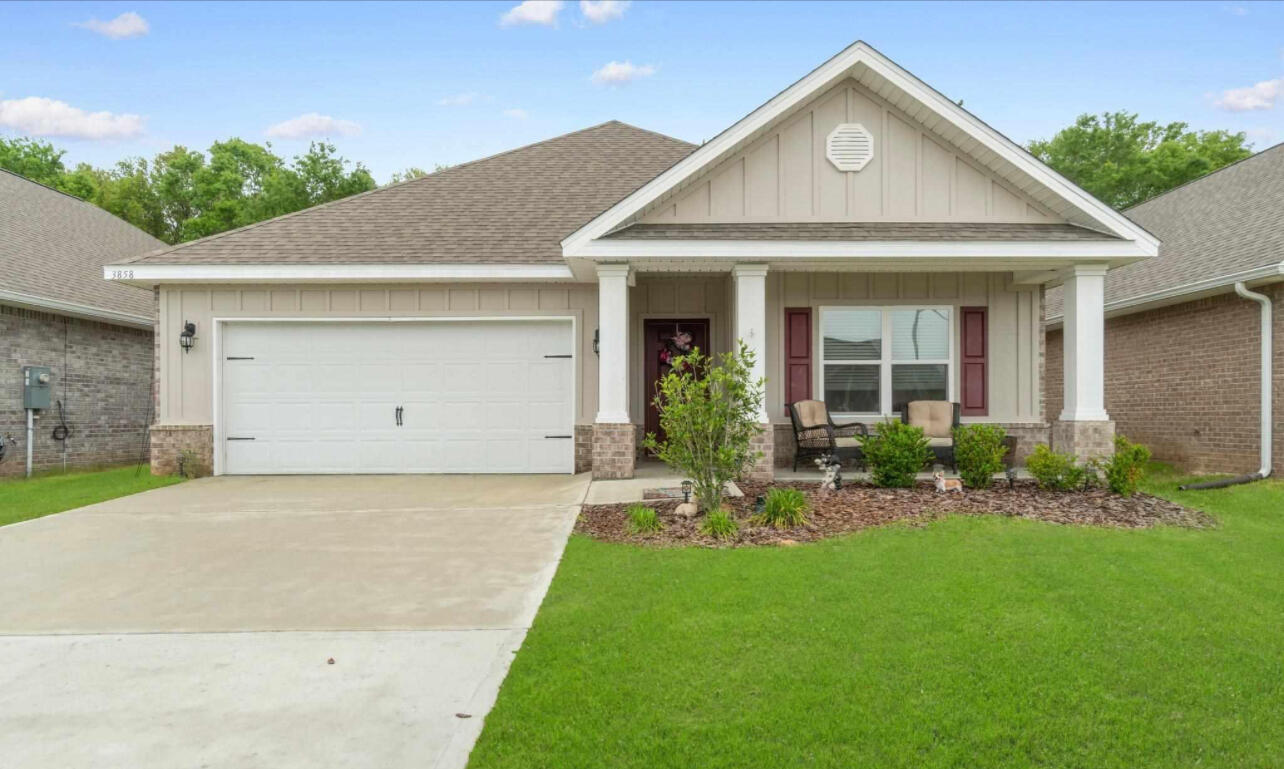 3858 Hawks Landing Circle