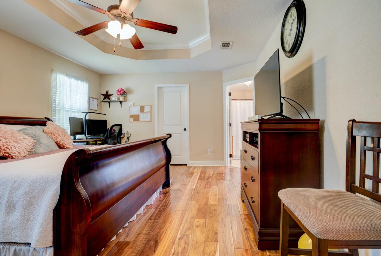 6191 Hummingbird Lane