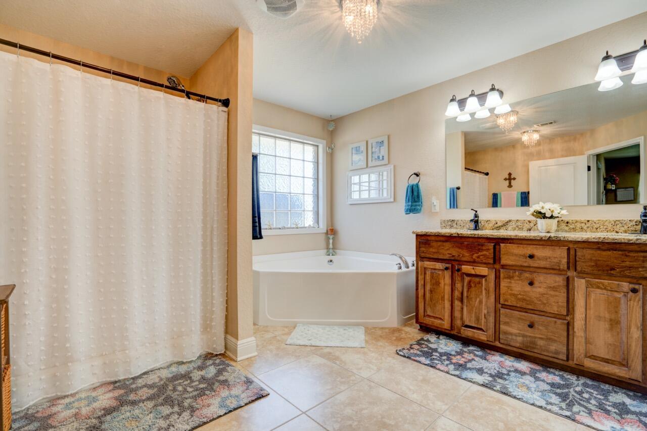 6191 Hummingbird Lane