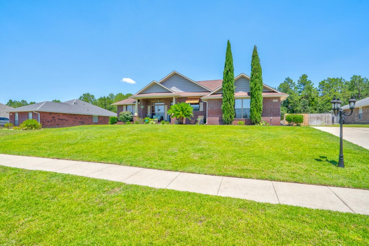 6191 Hummingbird Lane