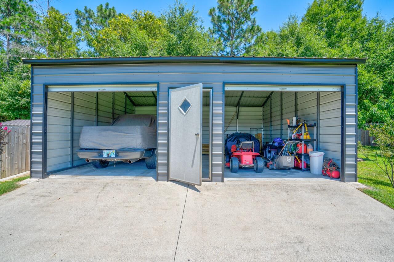 6191 Hummingbird Lane