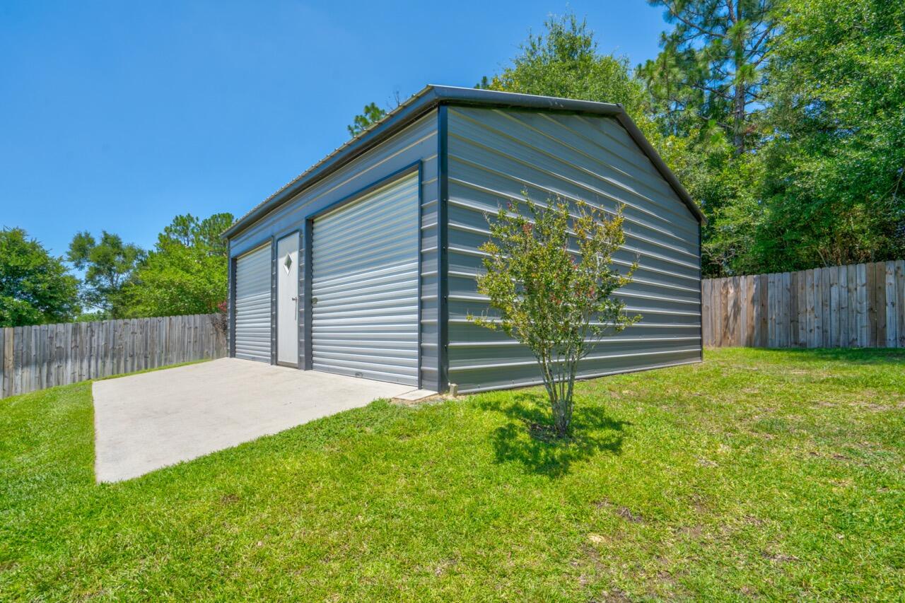 6191 Hummingbird Lane