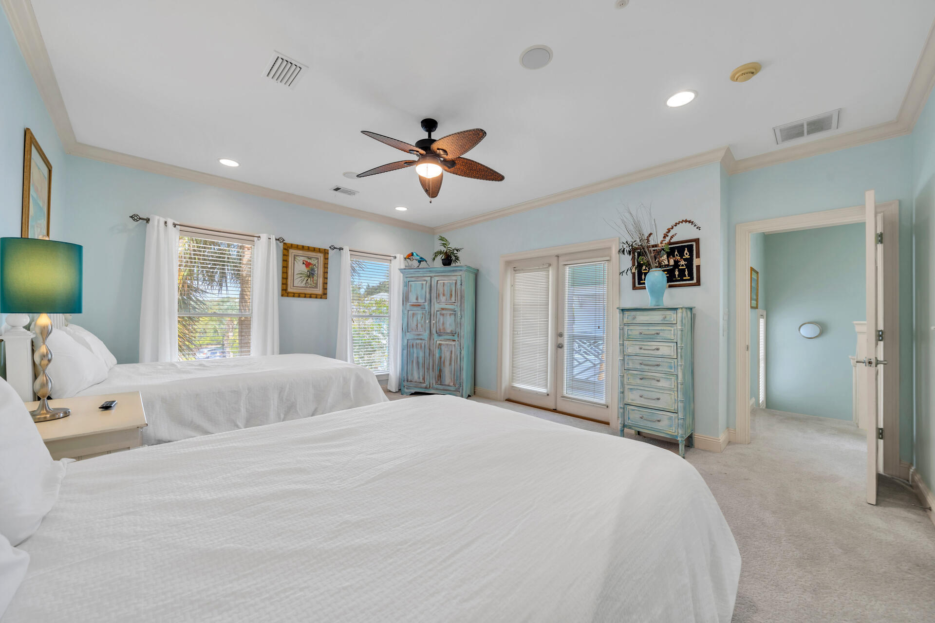 77 Cayman Cove