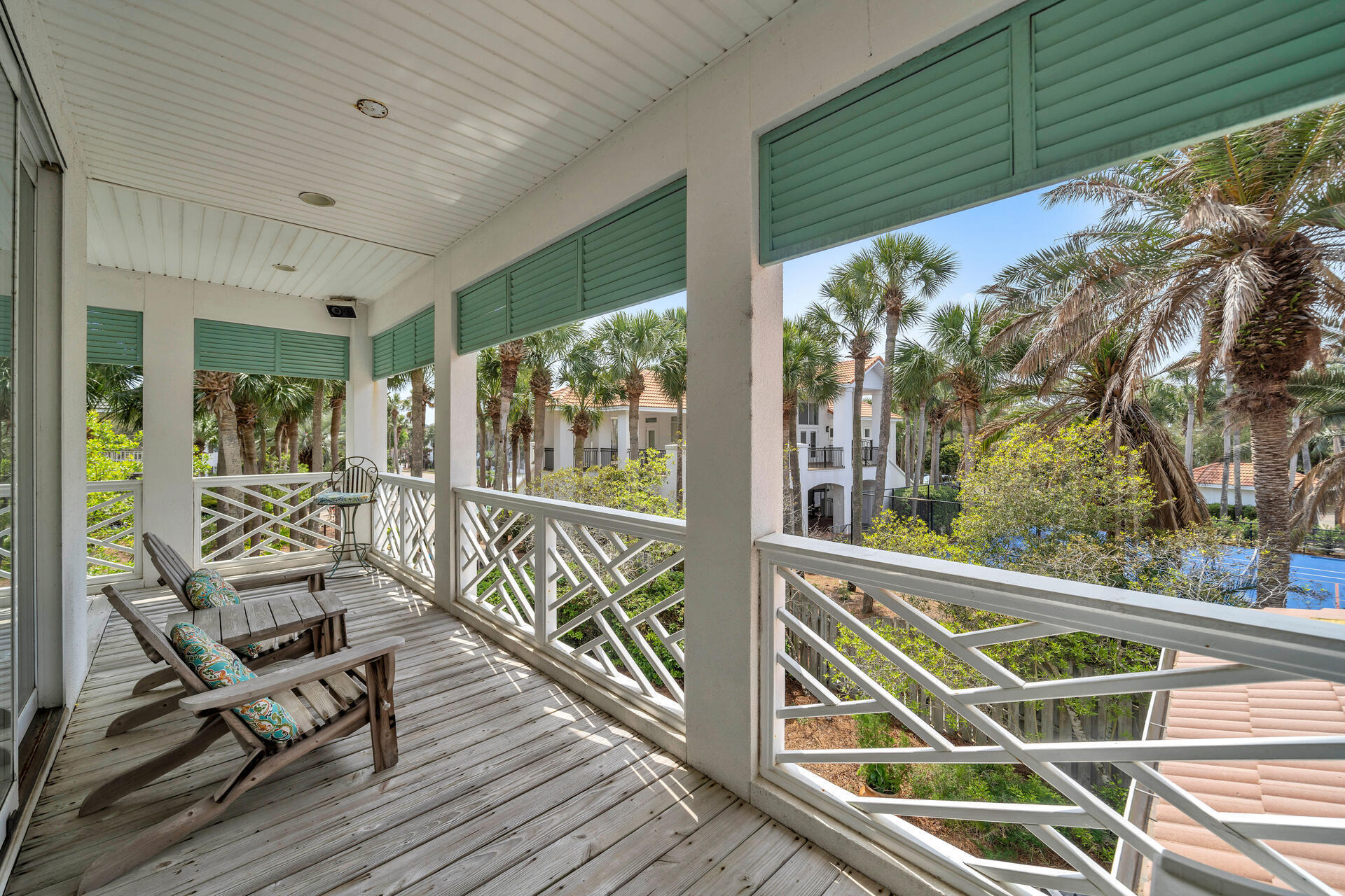 77 Cayman Cove
