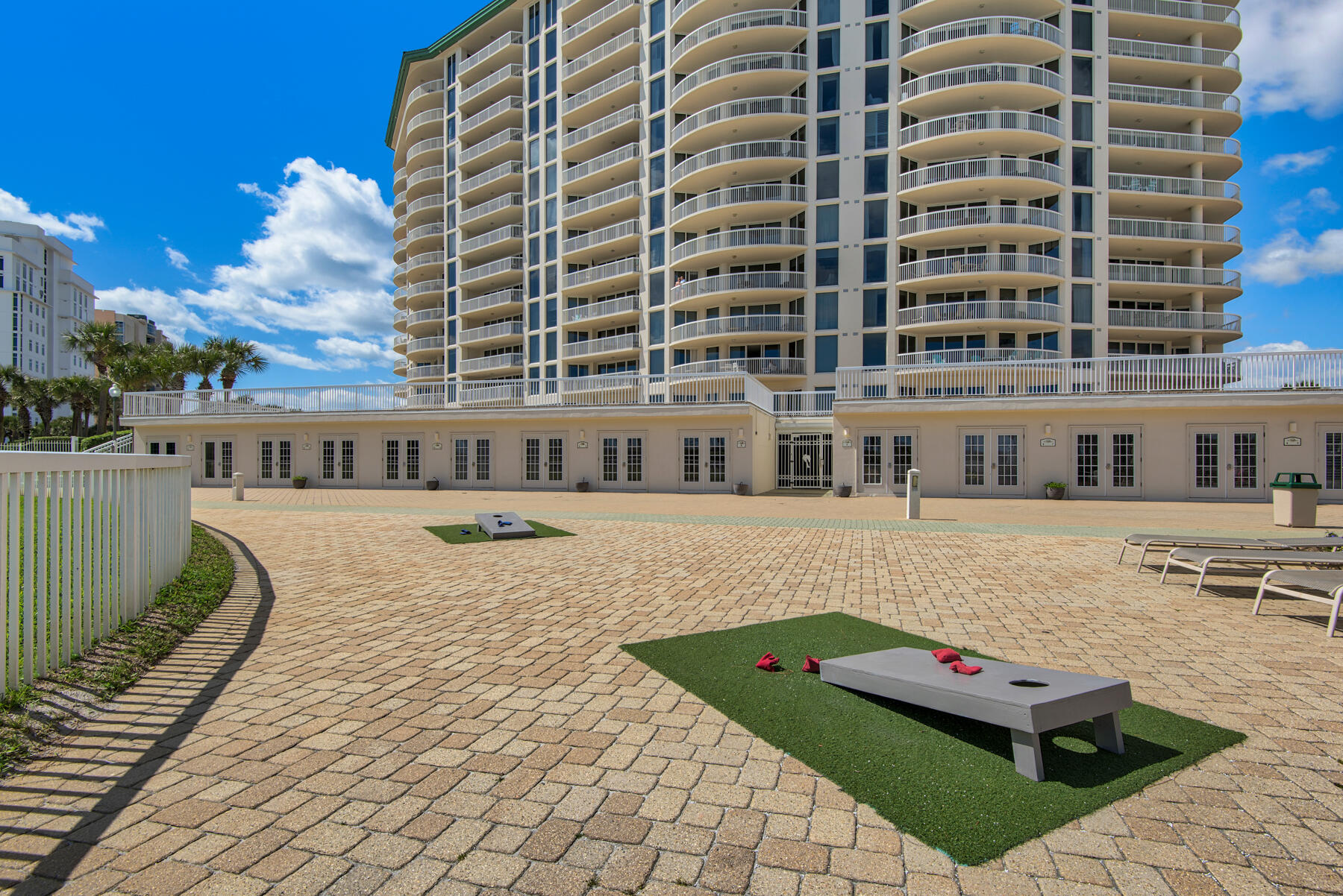 15400 Emerald Coast Parkway, UNIT 305