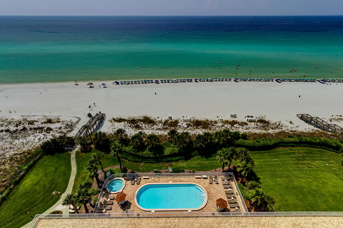 15400 Emerald Coast Parkway, UNIT 305