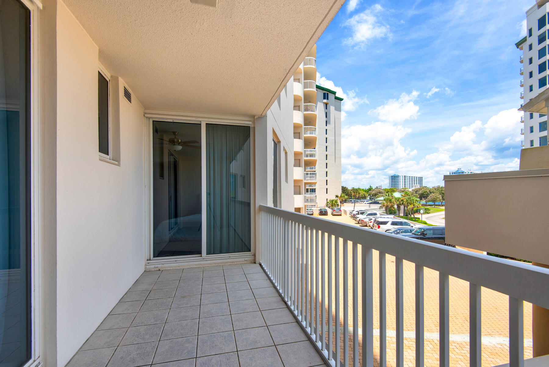 15400 Emerald Coast Parkway, UNIT 305