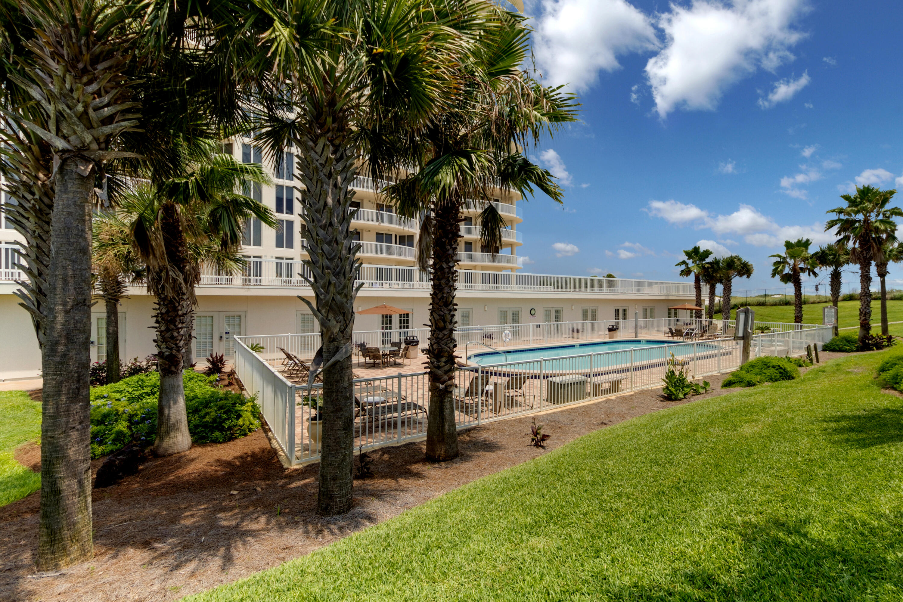 15400 Emerald Coast Parkway, UNIT 305
