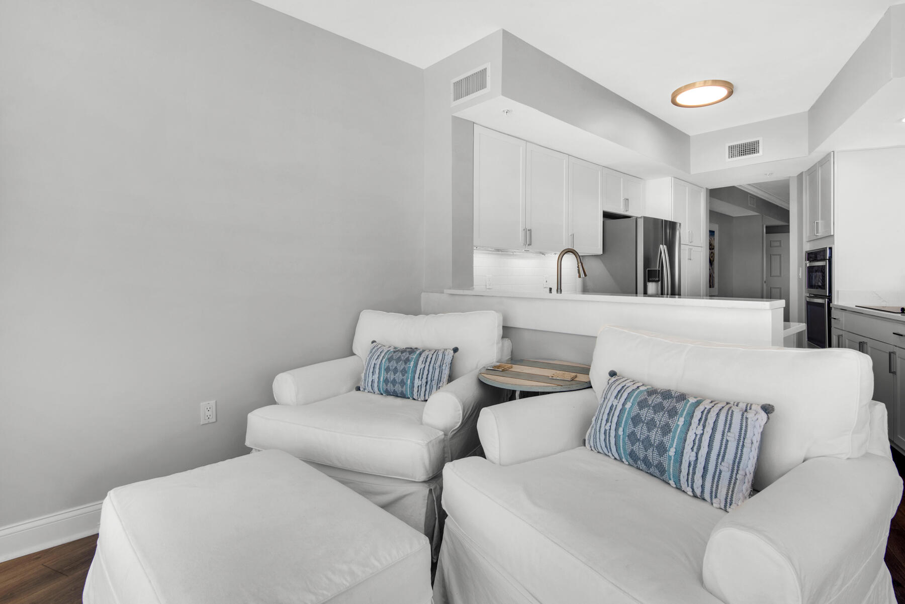 15400 Emerald Coast Parkway, UNIT 305