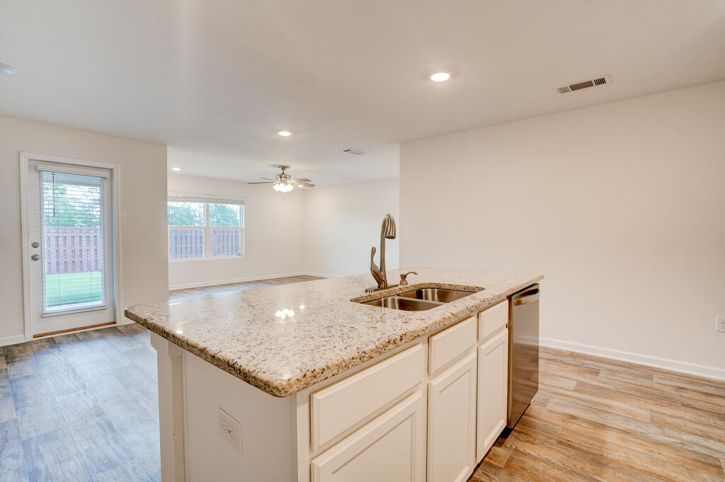 961 Merganser Way